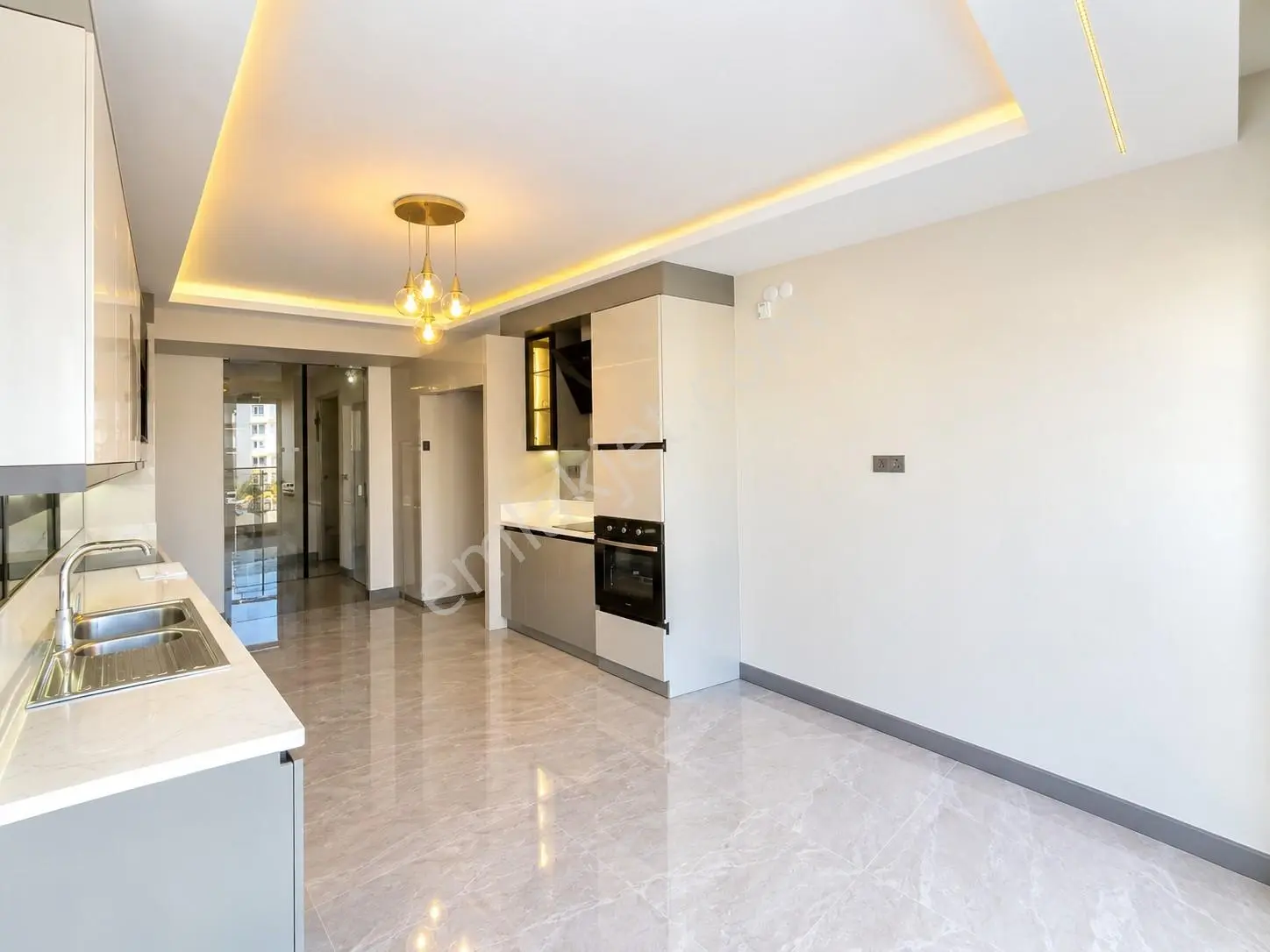 Marka'dan Saraycık'ta Site İçi Sıfır Giyinme Odalı Çift Banyolu Yerden Isıtmalı Lux 4+1 Daire — fotoğraf 7