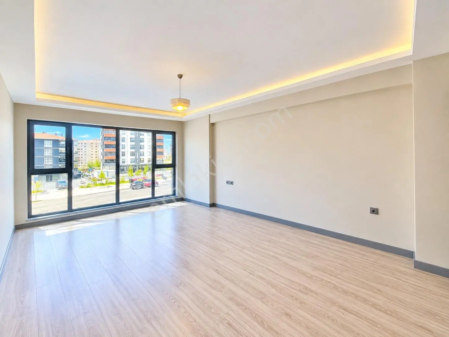 Marka'dan Saraycık'ta Site İçi Sıfır Giyinme Odalı Çift Banyolu Yerden Isıtmalı Lux 4+1 Daire — fotoğraf 9