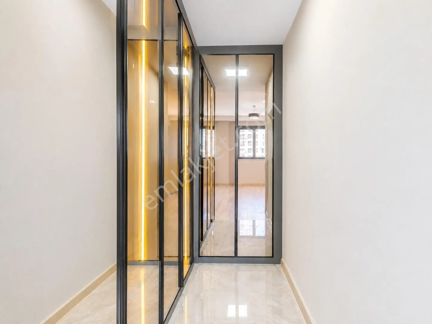 Marka'dan Saraycık'ta Site İçi Sıfır Giyinme Odalı Çift Banyolu Yerden Isıtmalı Lux 4+1 Daire — fotoğraf 20