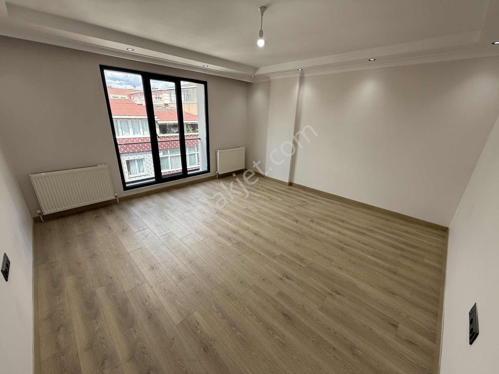 Mercan Emlak'tan Sıfır Asansörlü,balkonlu,tuvalet Banyo Ayrı 2+1 — fotoğraf 23