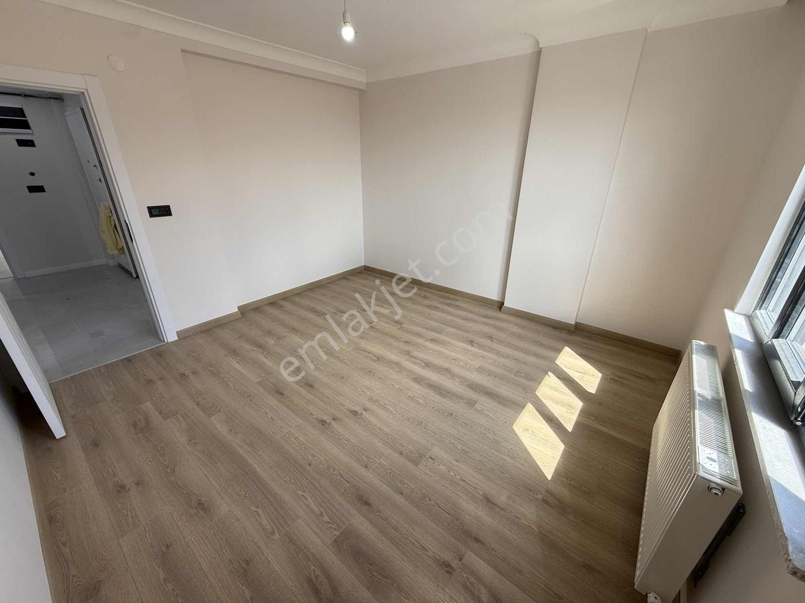 Mercan Emlak'tan Sıfır Asansörlü,balkonlu,tuvalet Banyo Ayrı 2+1 — fotoğraf 31