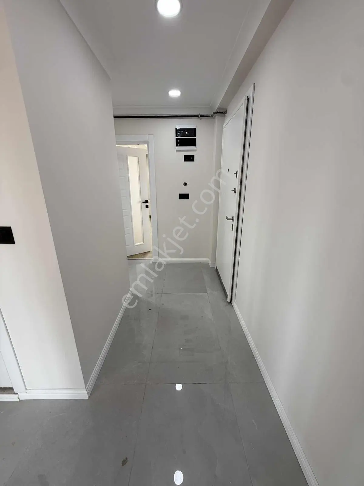 Mercan Emlak'tan Sıfır Asansörlü,balkonlu,tuvalet Banyo Ayrı 2+1 — fotoğraf 41