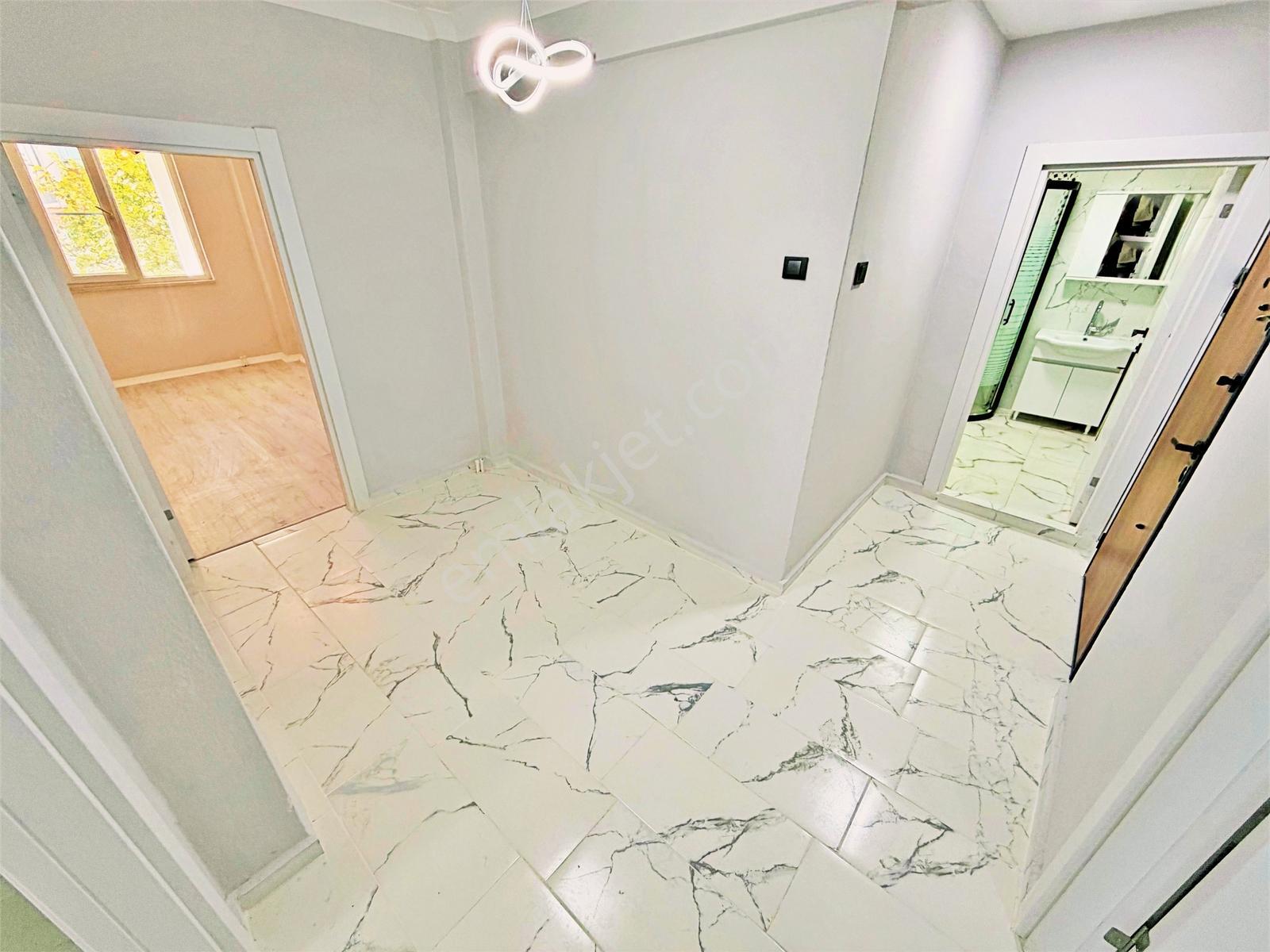 Altınkumda Tek Yetki Gültaş Emlaktan Satılık Denize 100mt 2+1 — fotoğraf 9