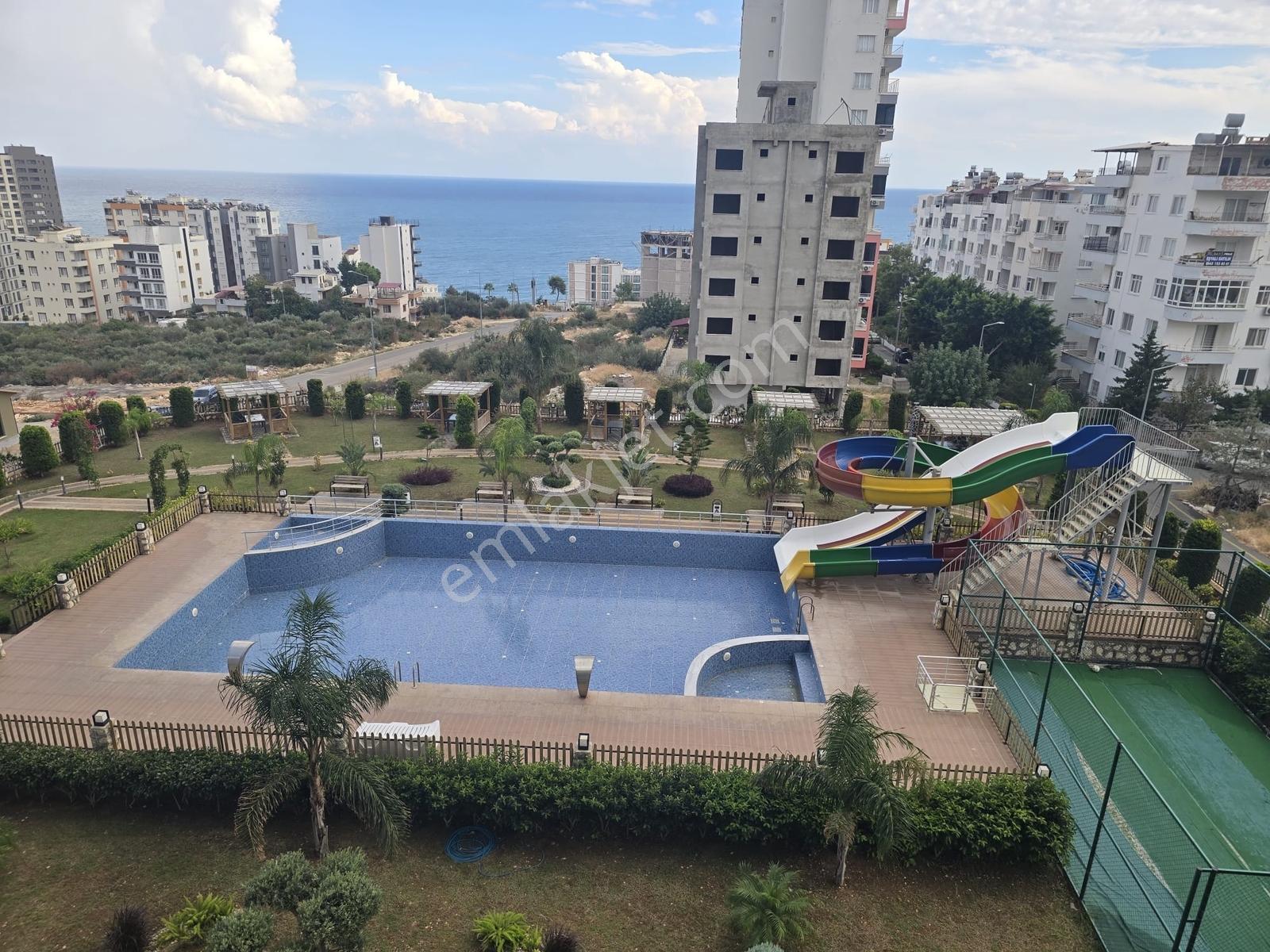 Mersin Erdemli Ayaş Alim Tower Sitesi Deniz Satılık 2+1 Daire — fotoğraf 12