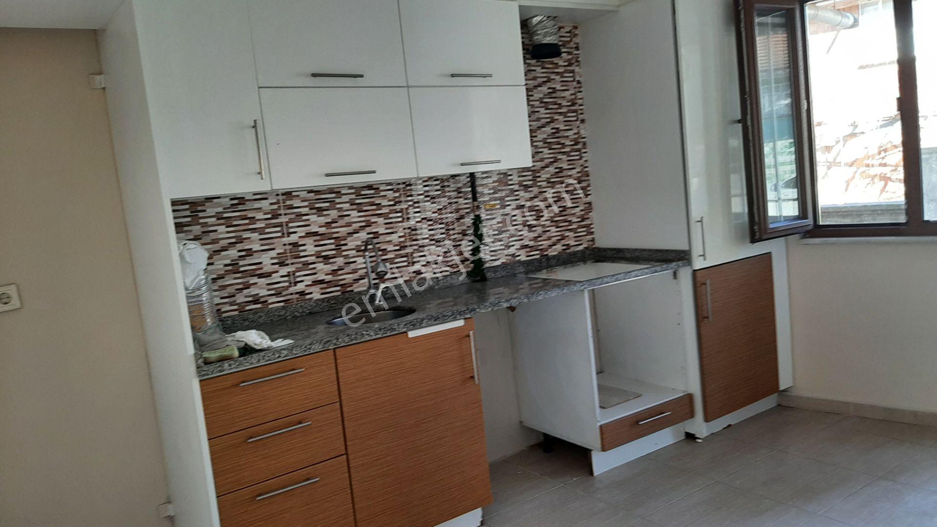 Düzce Merkez De 3+1 Giriş Kat Daıre Satılık — fotoğraf 19