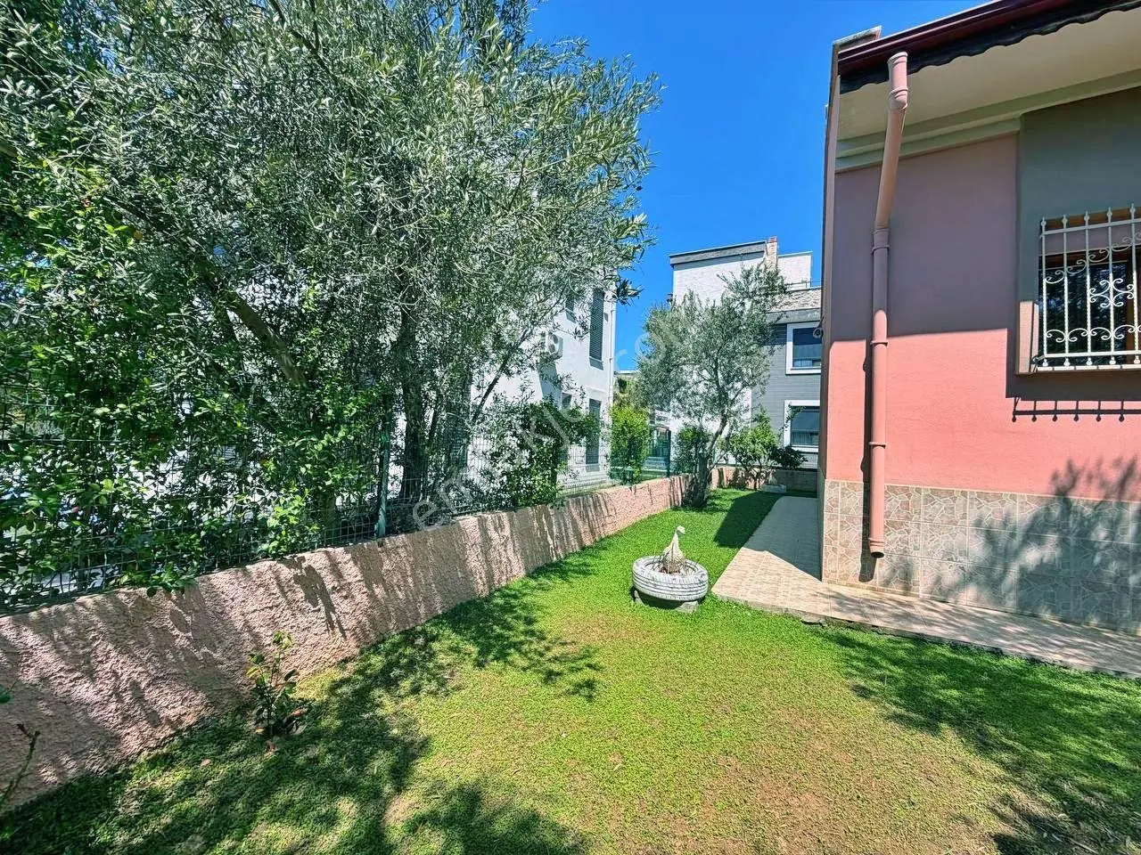 Uytundan Burhaniye İskele'de Denize 300 Metre Tam Müstakil Villa — fotoğraf 14