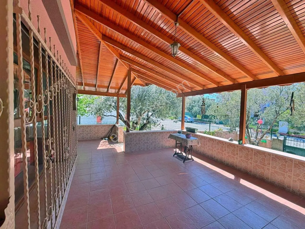 Uytundan Burhaniye İskele'de Denize 300 Metre Tam Müstakil Villa — fotoğraf 25