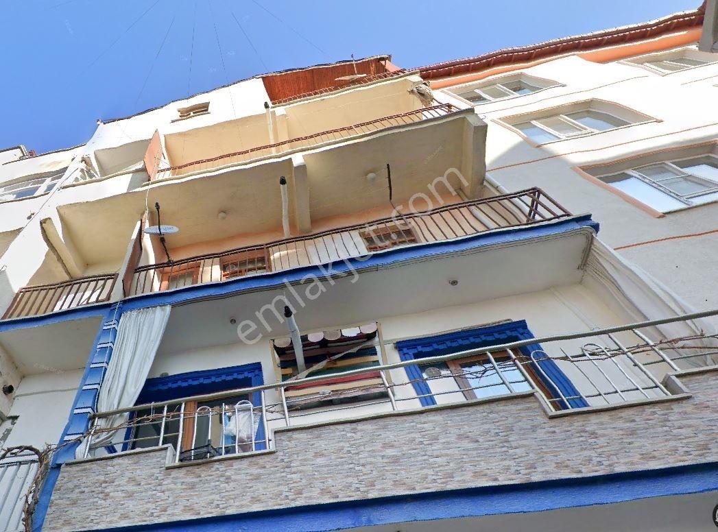 Beyşehir Merkez De Satılık 2 Adet Daire