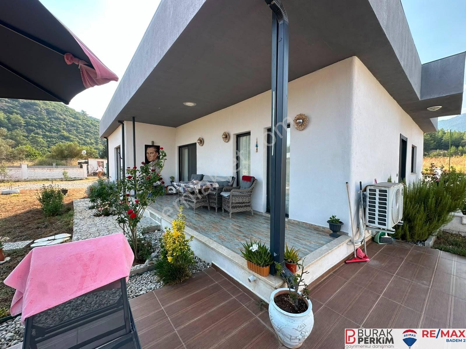 Fethiye İncirköy'de Satılık 2 Adet Lüks Havuzlu Eşyalı Villa — fotoğraf 3