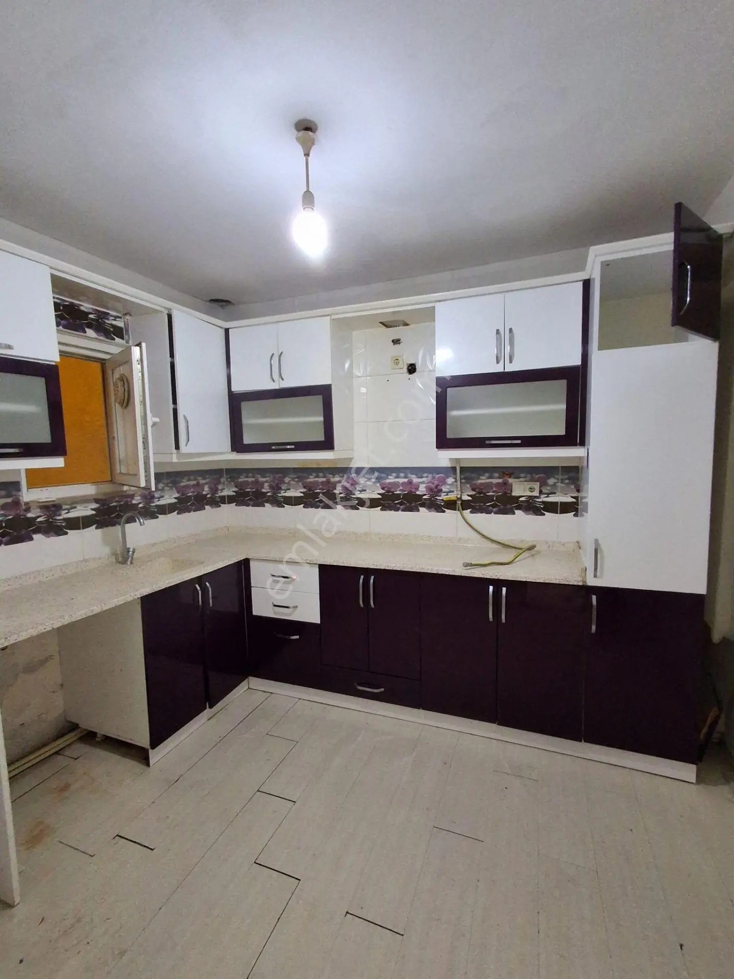 Rekoor Emlaktan Kadıköy Mh.2+1 Satılık Daire