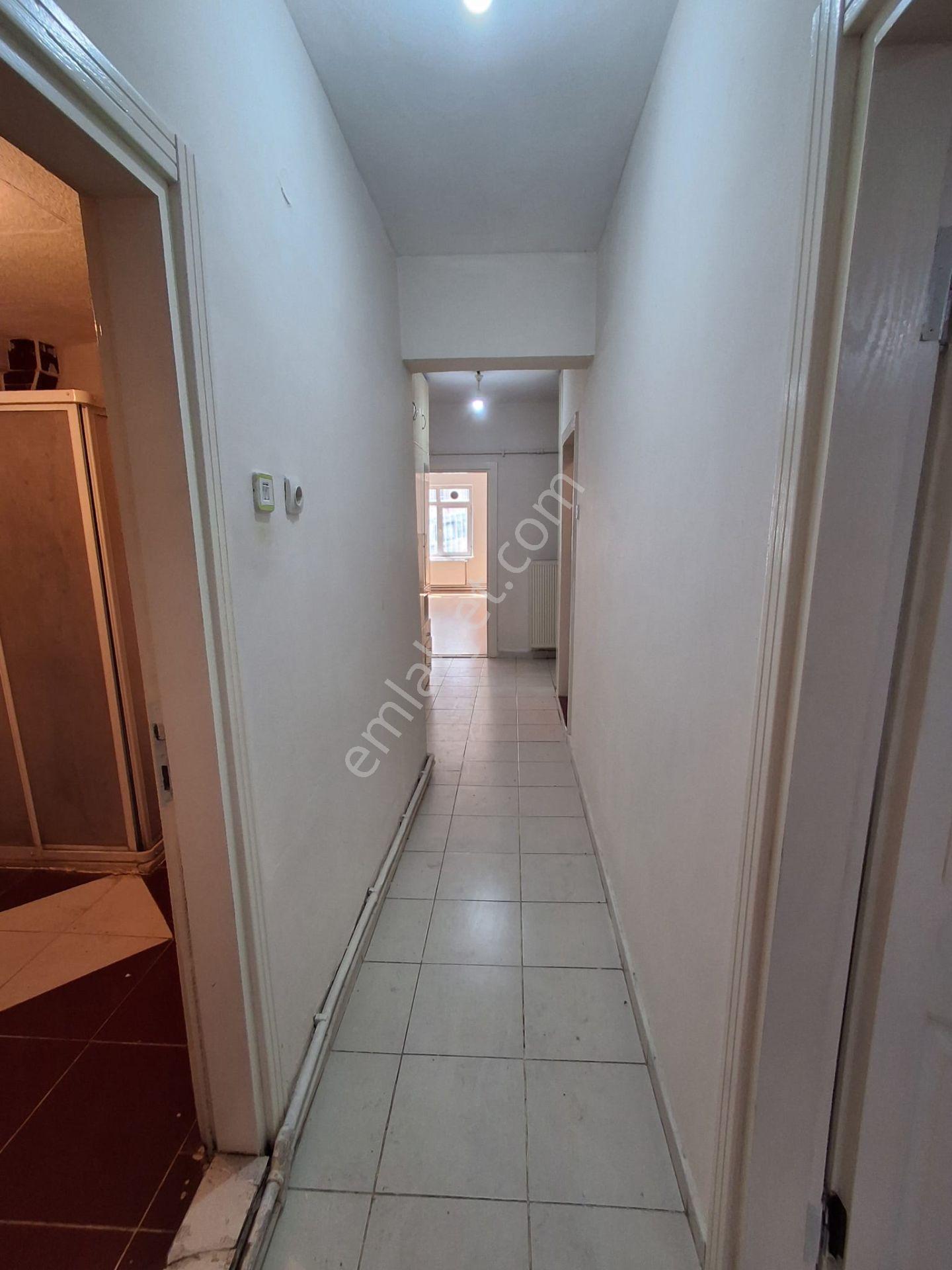 Rekoor Emlaktan Kadıköy Mh.2+1 Satılık Daire — fotoğraf 7