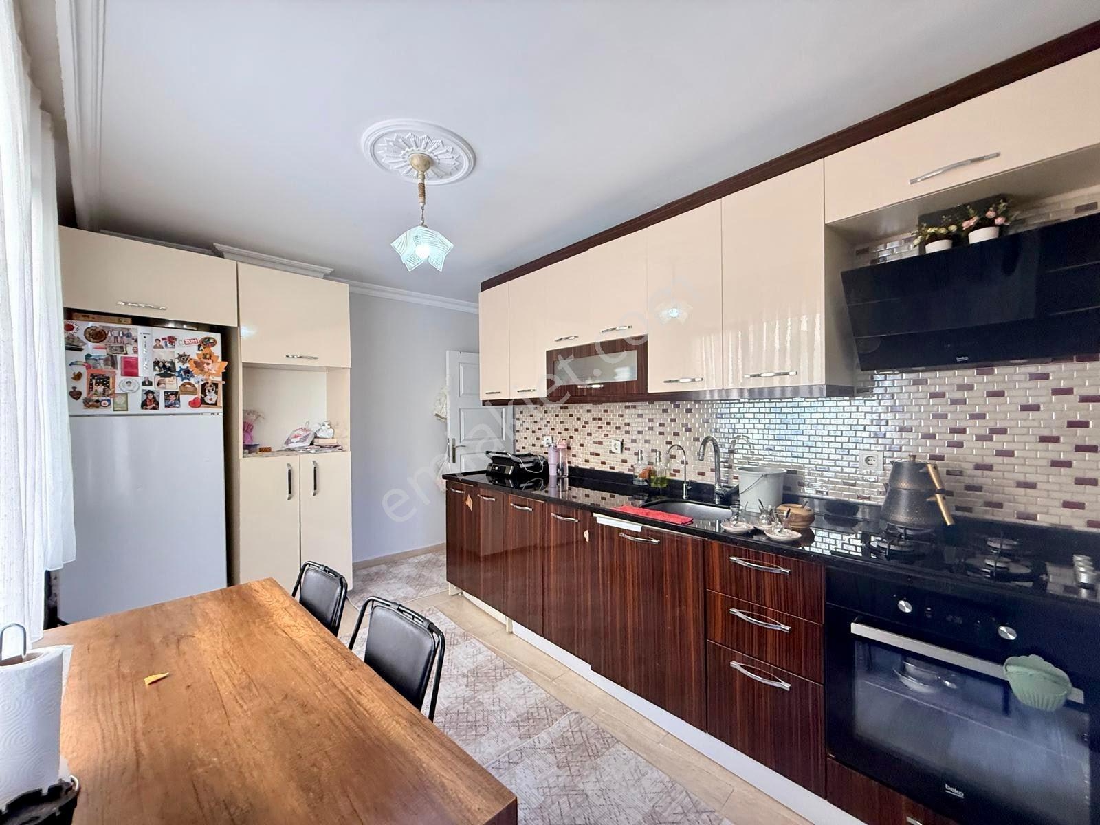 75 Yıl Mah. Satılık 2+1 Daire, 90m², Krediye Uygun — fotoğraf 5