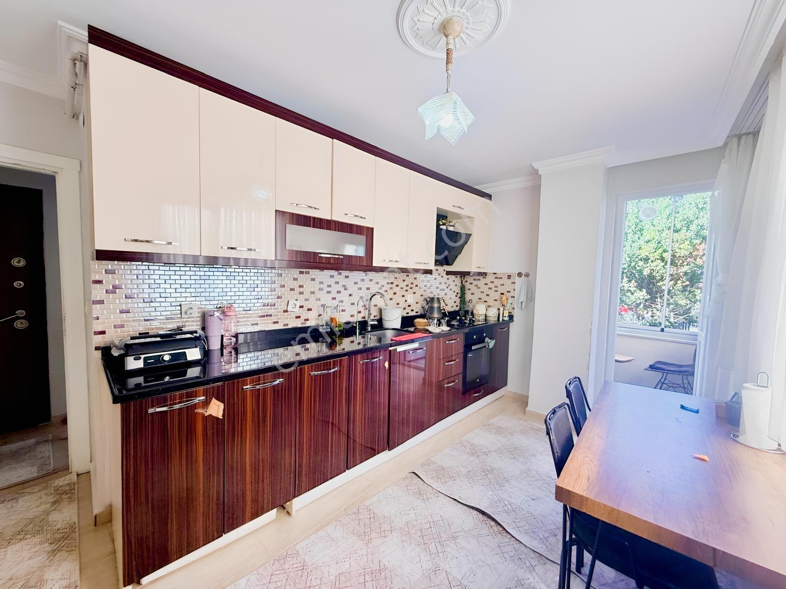 75 Yıl Mah. Satılık 2+1 Daire, 90m², Krediye Uygun — fotoğraf 8