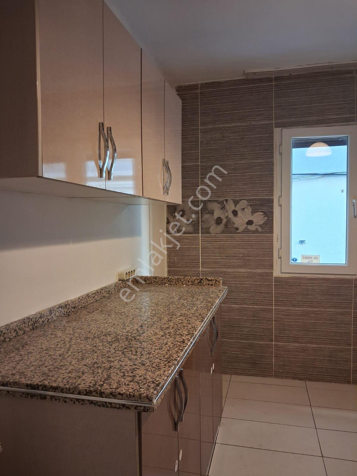 İzmir Göztepe'de 3+1 Geniş Ve Kullanışlı Satılık Daire — fotoğraf 11
