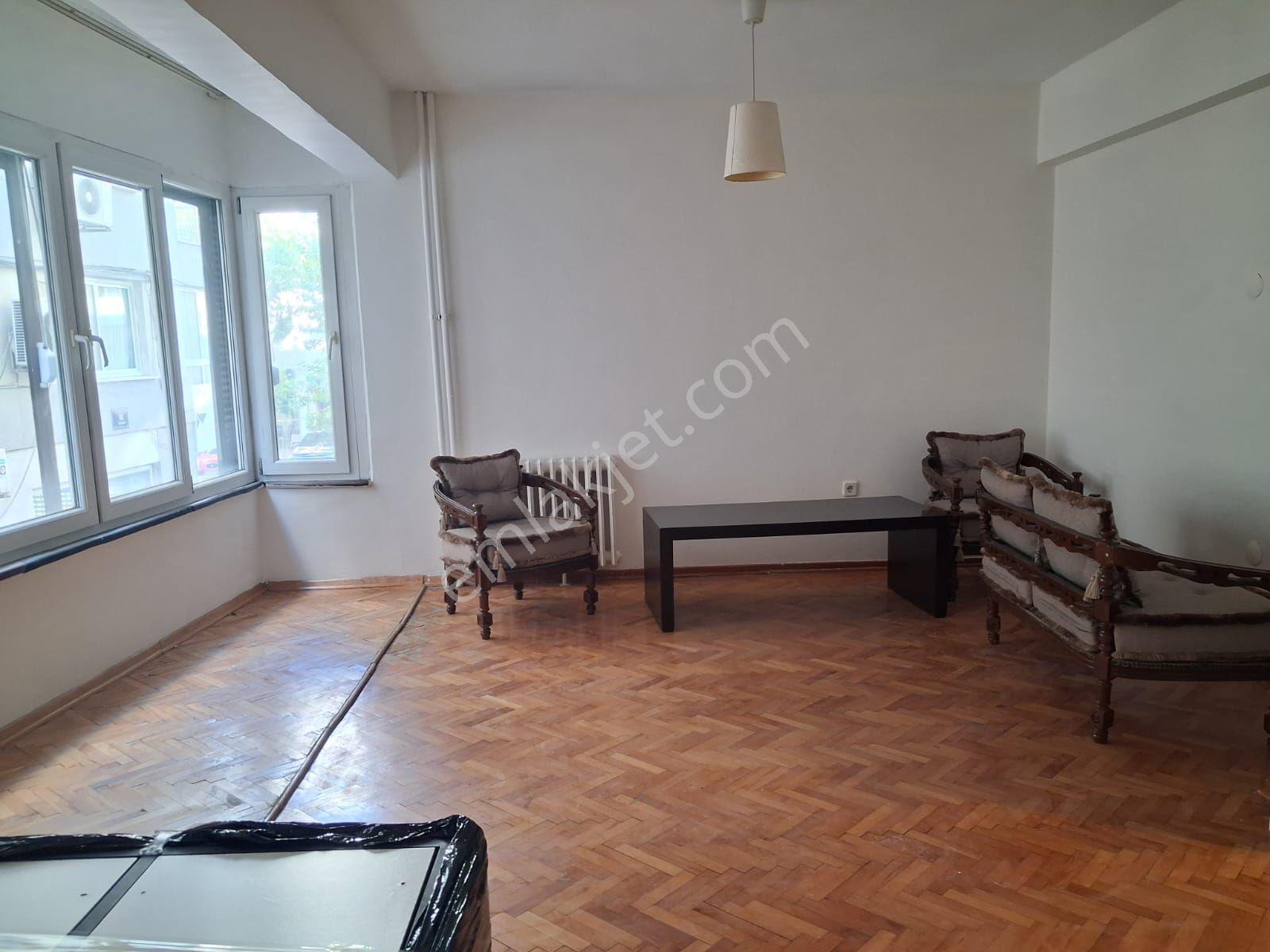 İzmir Göztepe'de 3+1 Geniş Ve Kullanışlı Satılık Daire — fotoğraf 32