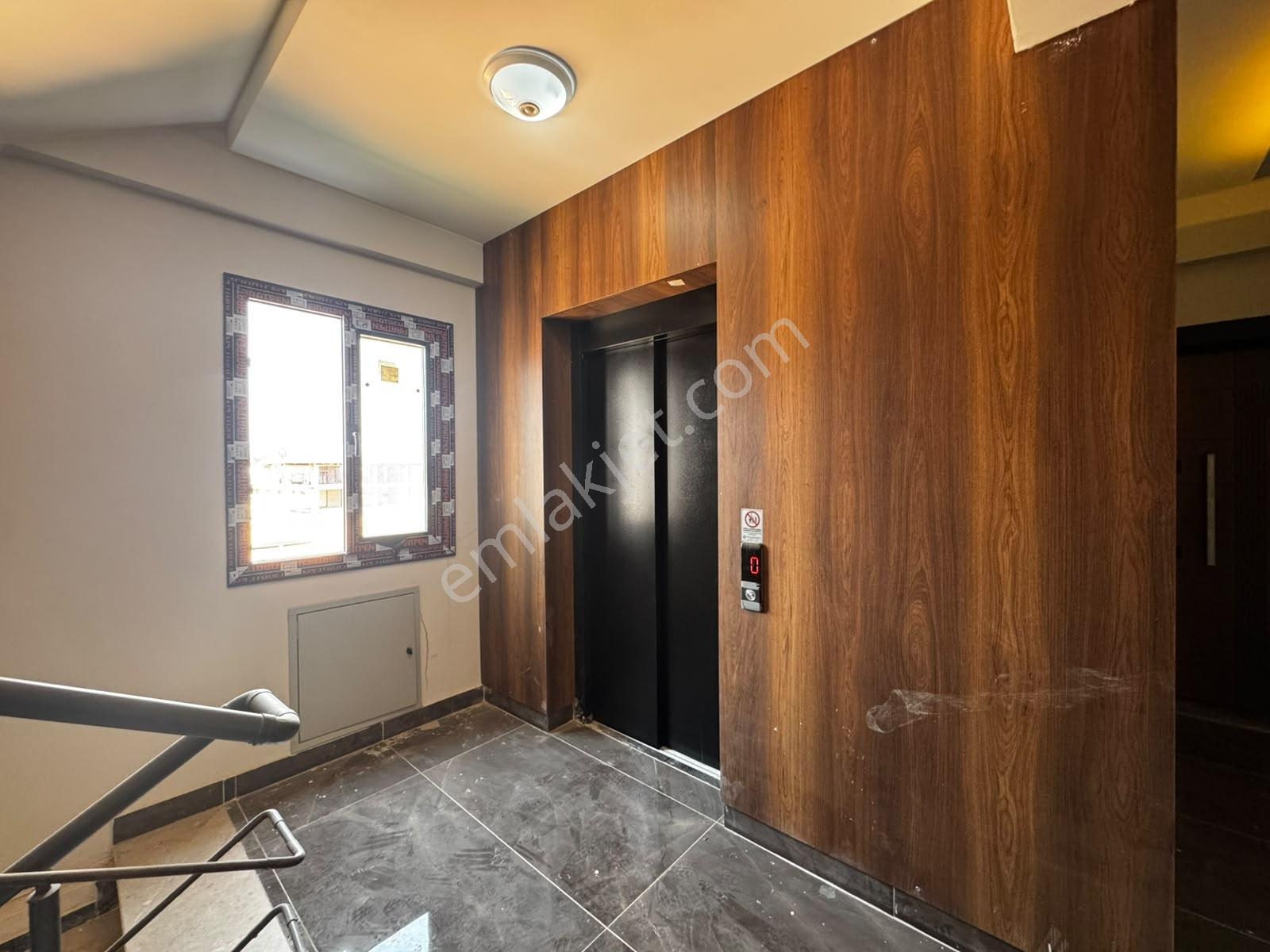 Remax Palm'den Kuyuluk Mah.nde Sıfır Site İçerisinde 2+1 Daire — fotoğraf 2