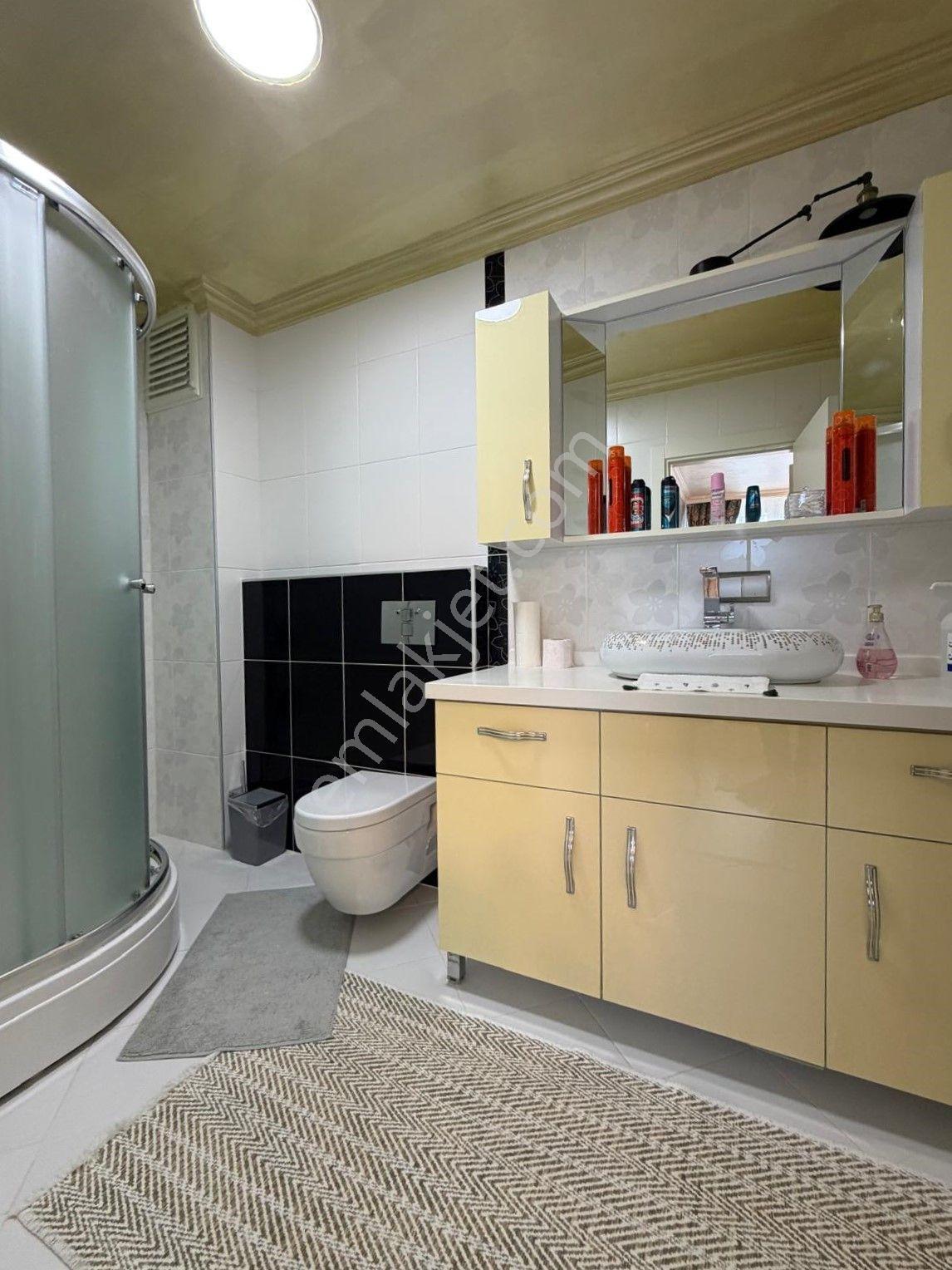 Silivri Kınalıda Denize Yakın Yüzme Havuzlu Satılık Eşyalı Villa — fotoğraf 21