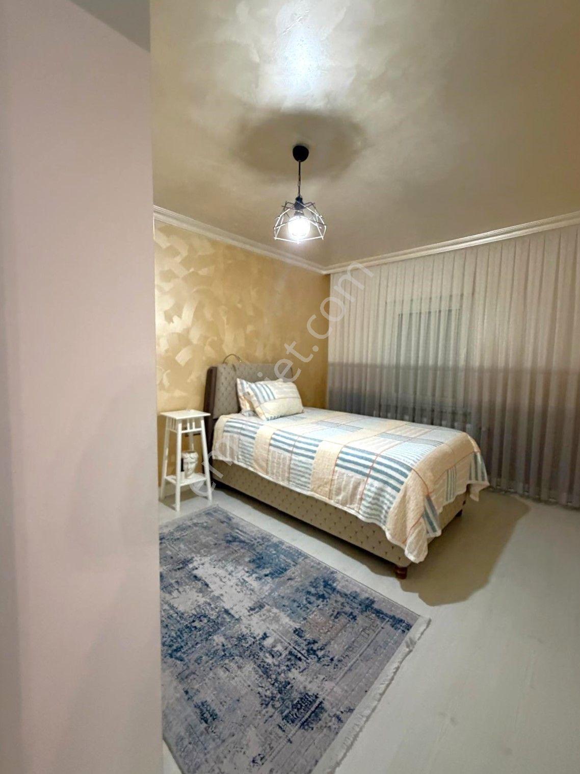 Silivri Kınalıda Denize Yakın Yüzme Havuzlu Satılık Eşyalı Villa — fotoğraf 22