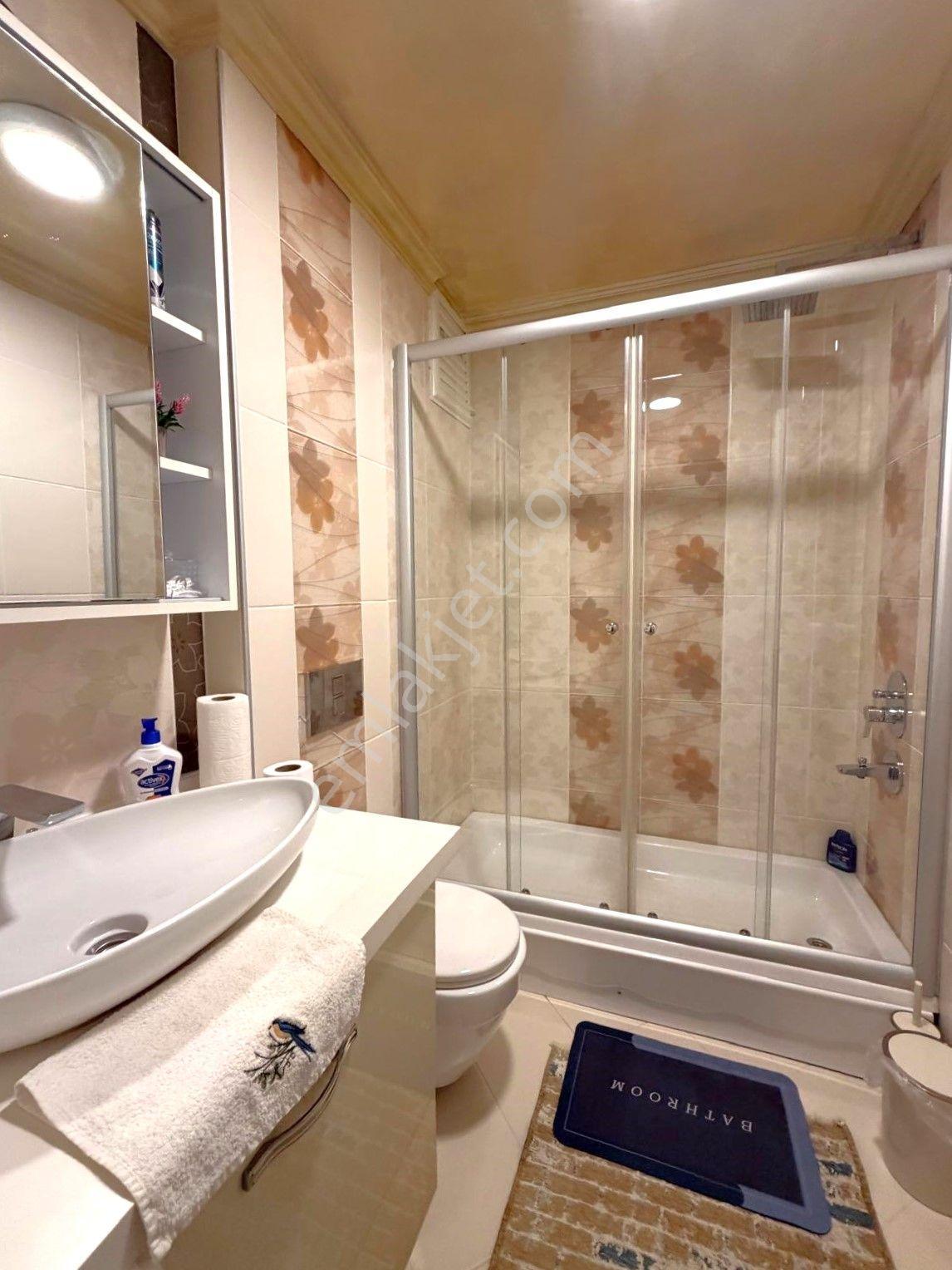 Silivri Kınalıda Denize Yakın Yüzme Havuzlu Satılık Eşyalı Villa — fotoğraf 26