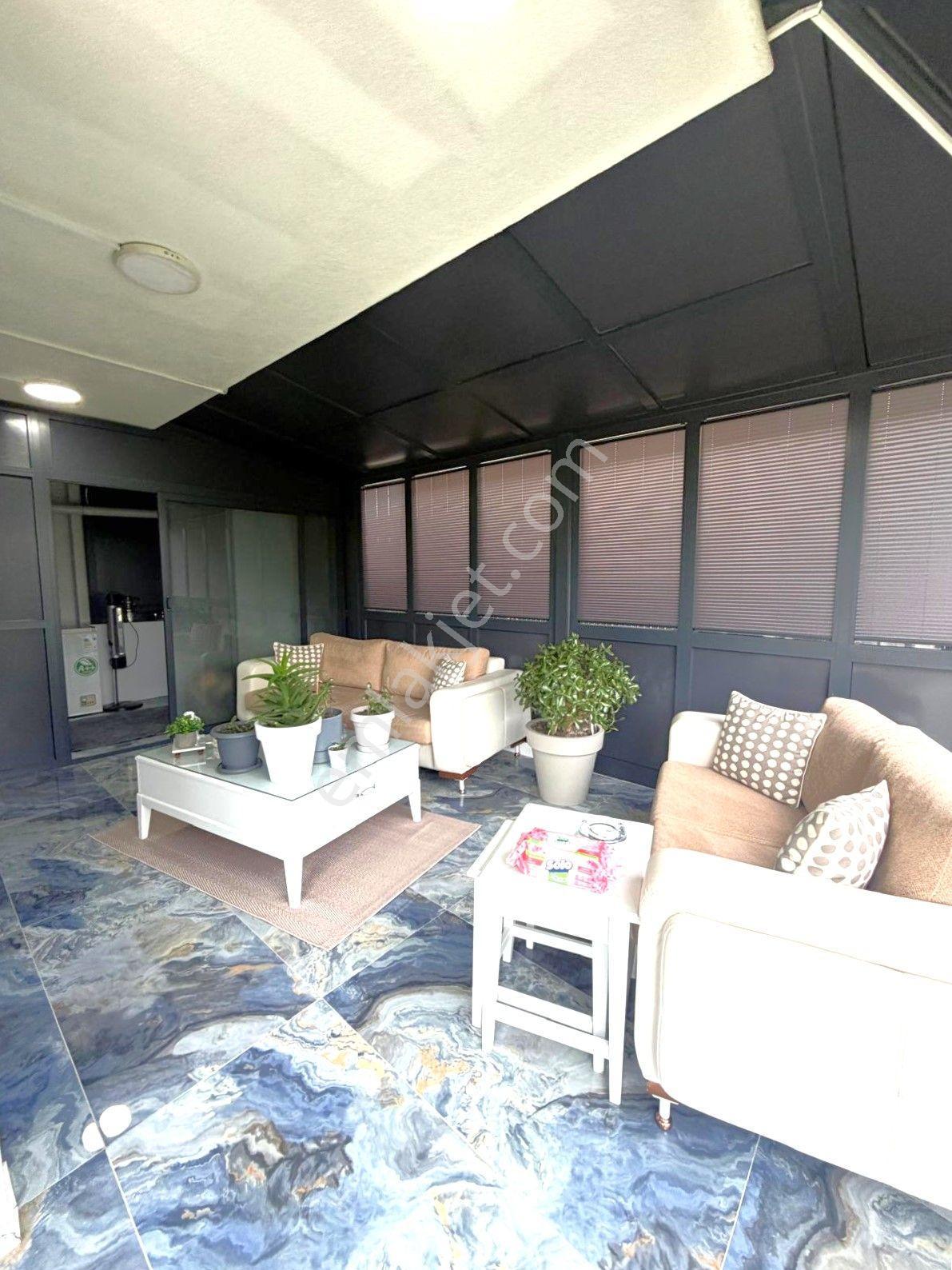 Silivri Kınalıda Denize Yakın Yüzme Havuzlu Satılık Eşyalı Villa — fotoğraf 30