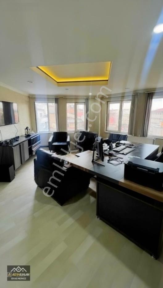 Altın Emlak Satıyor! Çarşıda Fırsat! Ofis-daire! — fotoğraf 7
