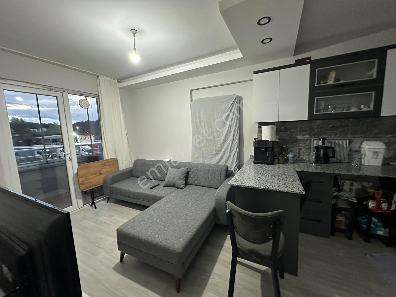 Kuzeykent'Te Yatırım Fırsatı Eşyalı Kiracılı 1+1 Satılık Daire