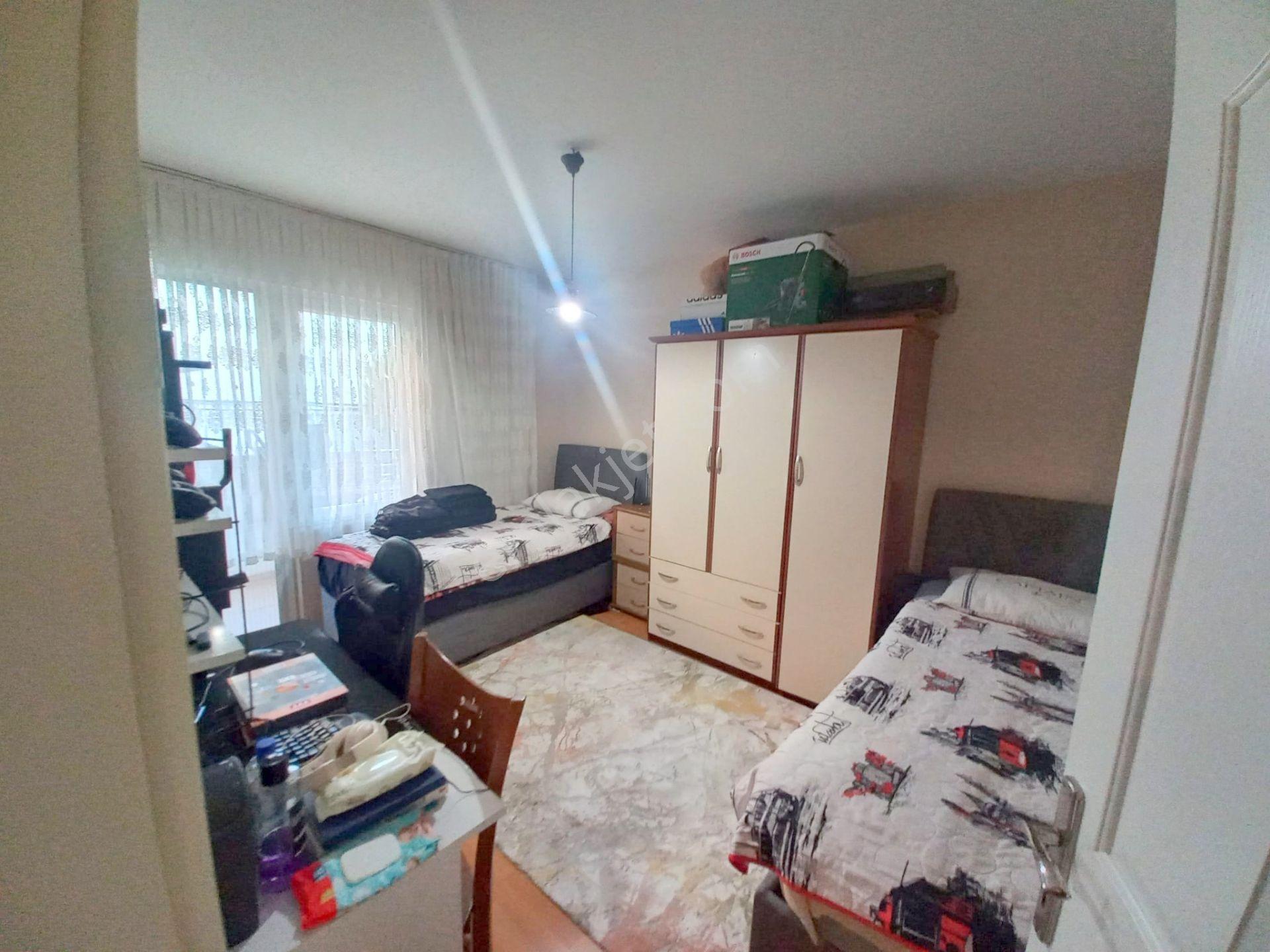 Mertcan'dan Velibaba Mah. İskanlı Kapalı Balkonlu Ara Kat 2+1 — fotoğraf 10