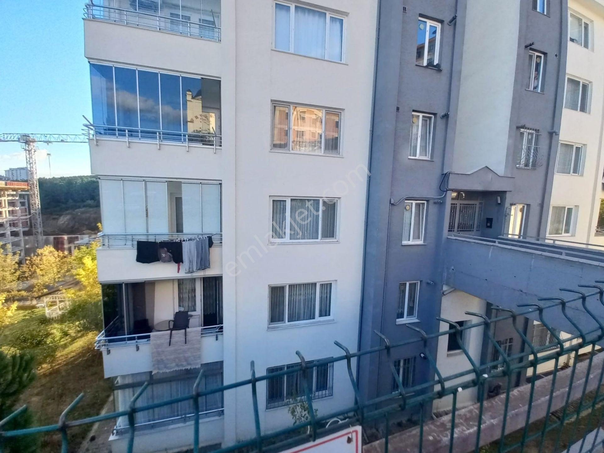 Mertcan'dan Velibaba Mah. İskanlı Kapalı Balkonlu Ara Kat 2+1 — fotoğraf 22