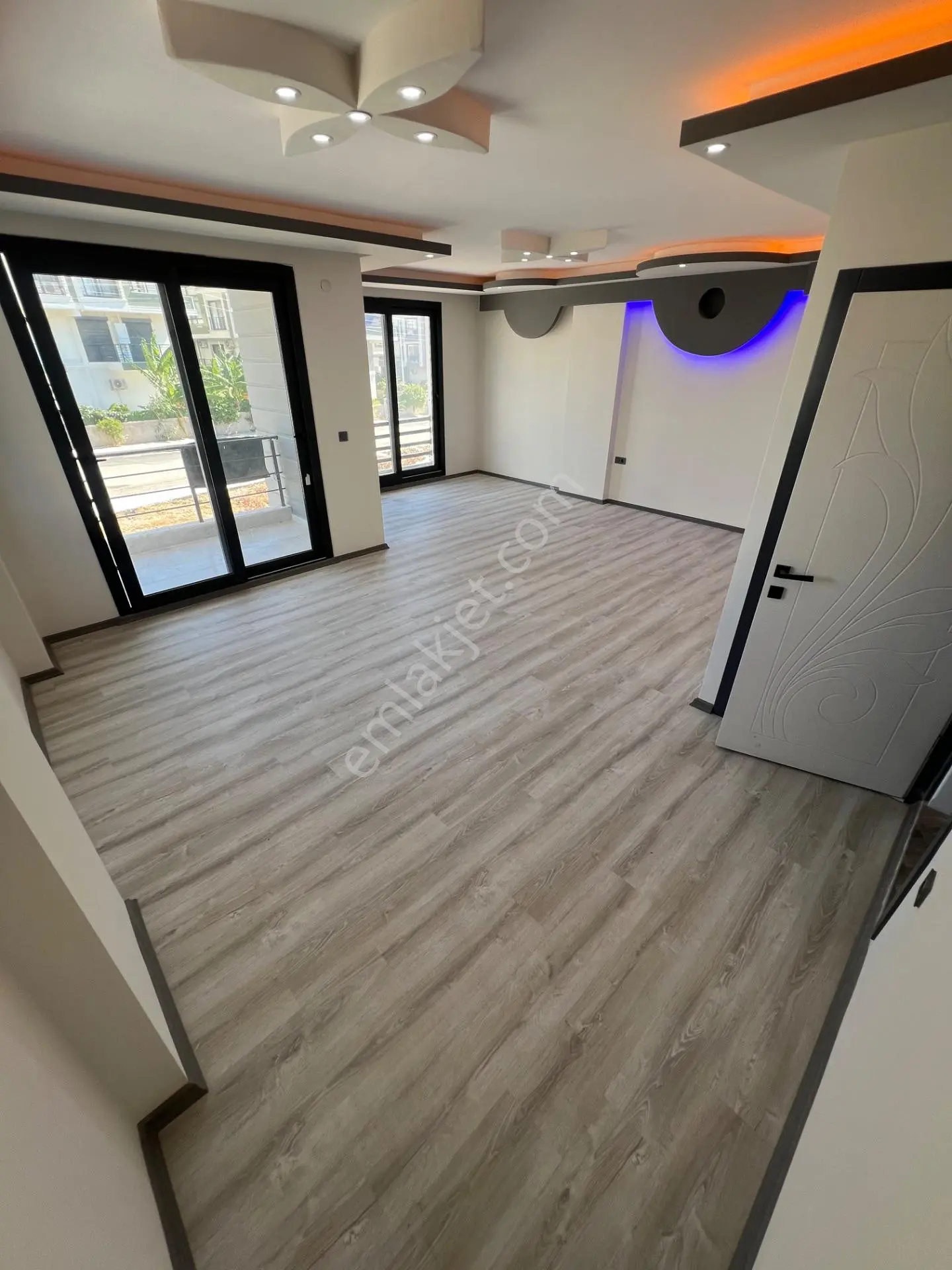 Didim Efeler Mahallesi'nde 4+1 Havuzlu Satılık Villa — fotoğraf 15