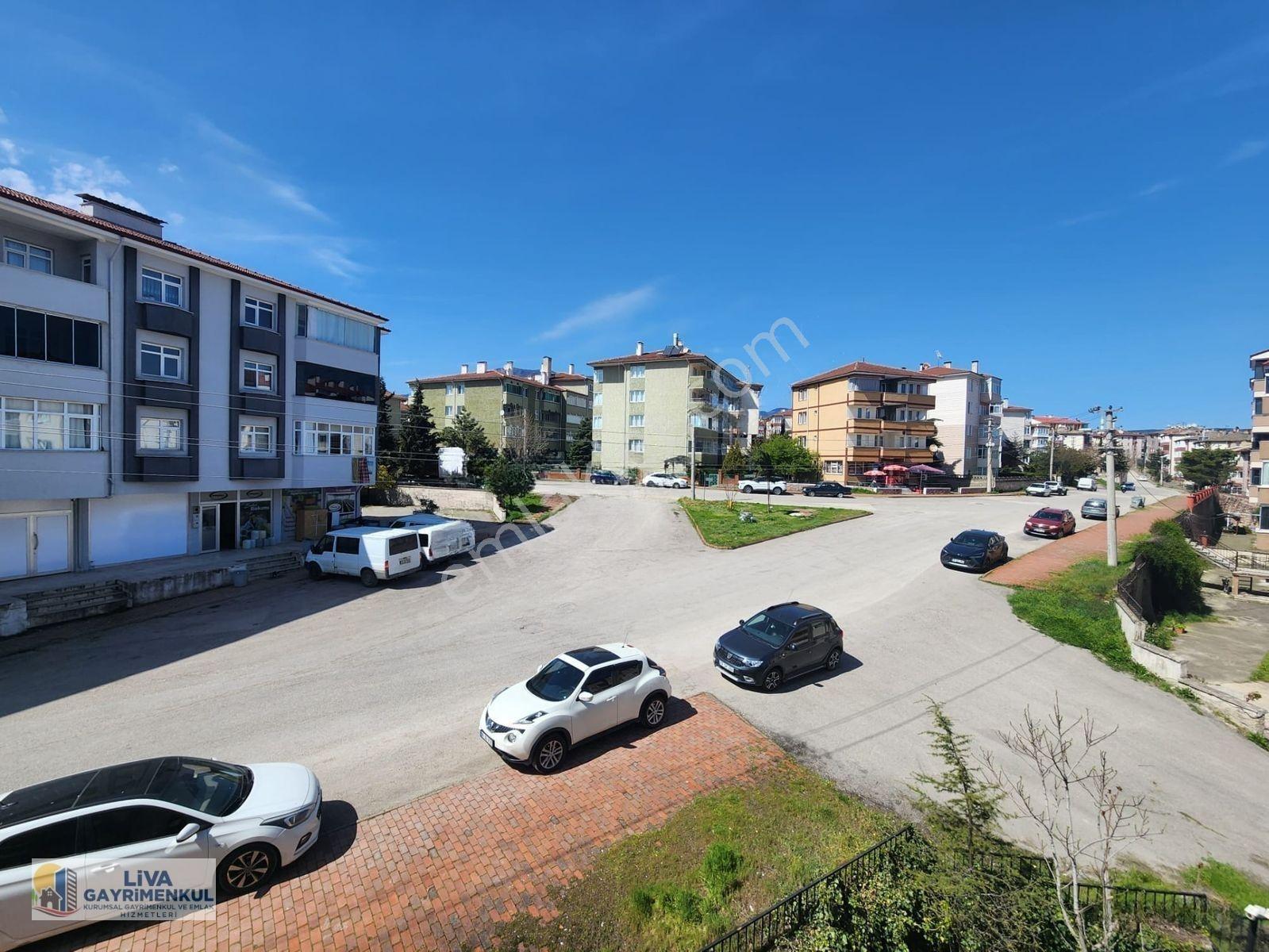 Karabük Safranbolu Emek Mahallesinde Merkezi Konumda Satılık 3+1 Daire — fotoğraf 23