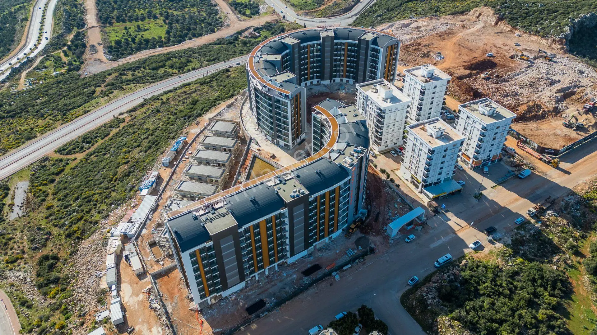 Tepeşehir Life Masadağı | Şehrin Zirvesinde Prestijli Yaşam 3+1 — fotoğraf 3