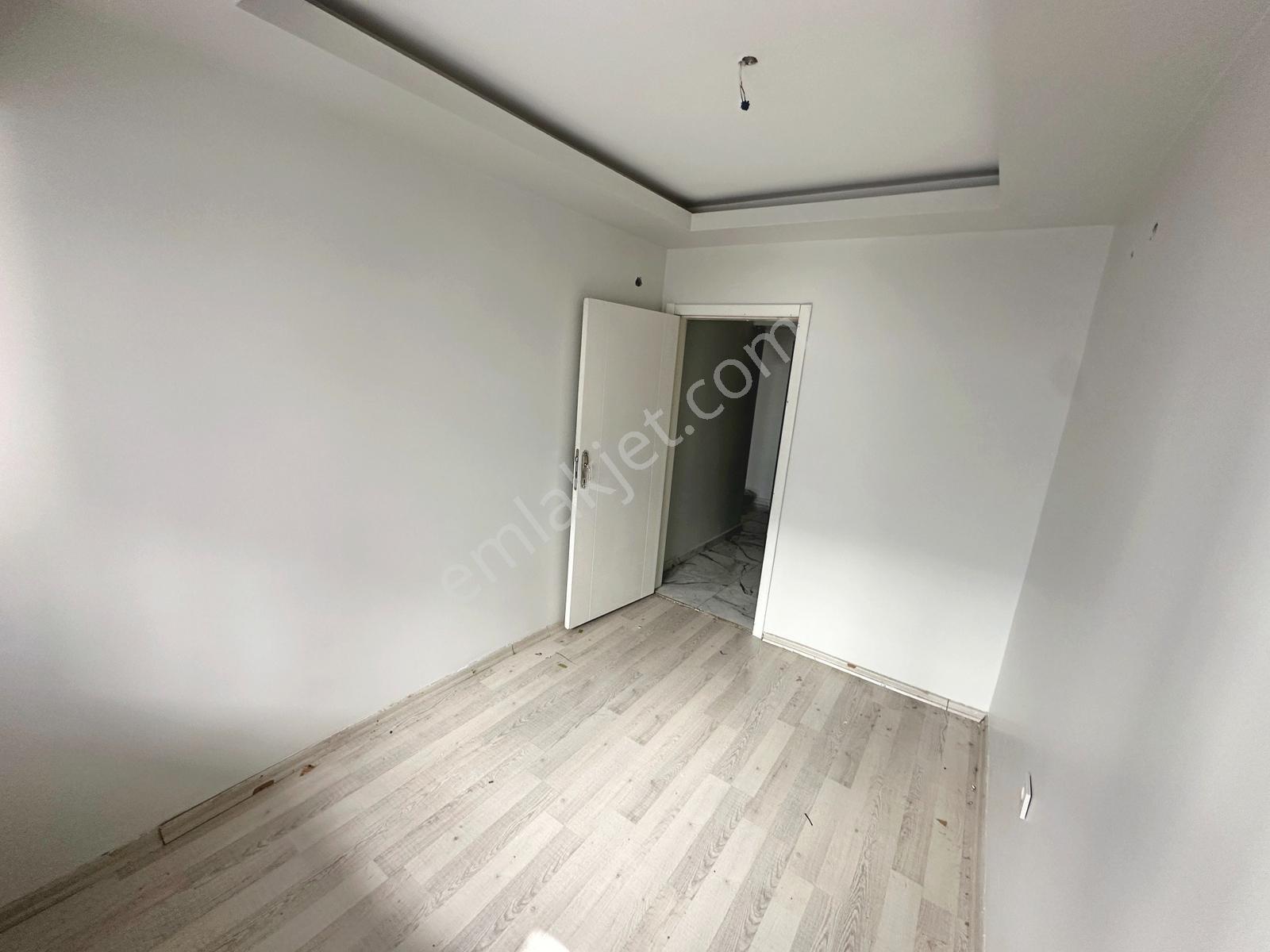 Anadolu Cad. Yakını Çift Balkonlu Ara Kat Konumunda 2+1 Satılık — fotoğraf 10