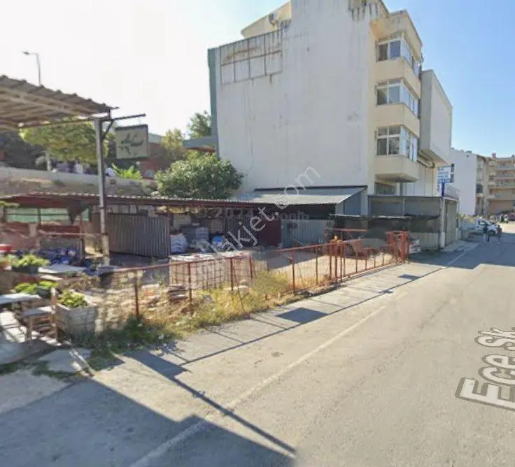 Urla Hacı İsa Mah. Satılık Ticari Arsa — fotoğraf 2