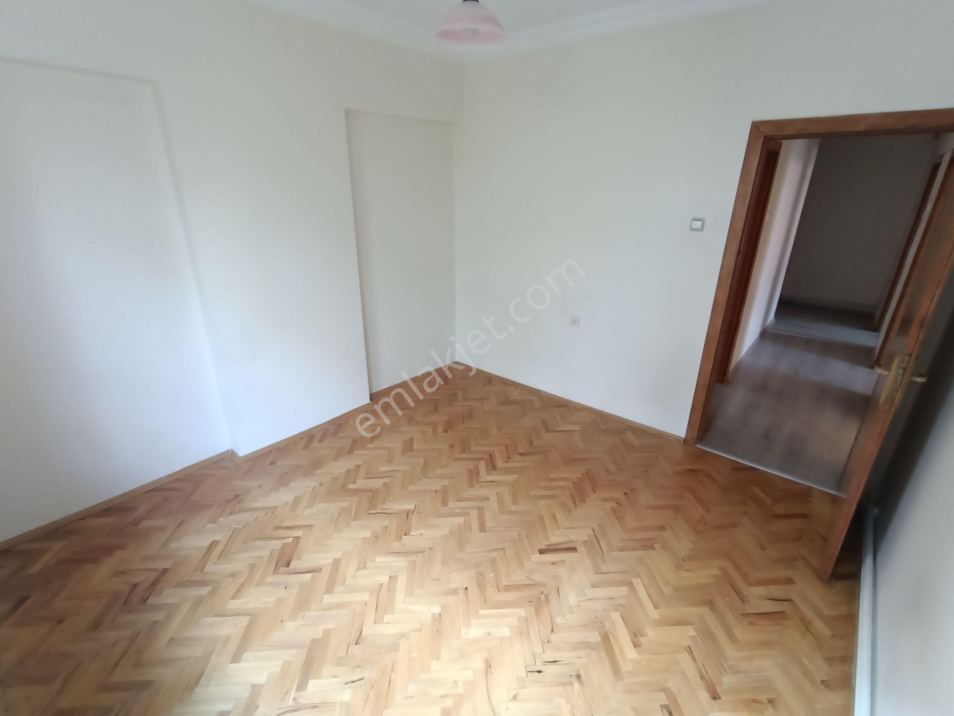 Asyapıdan 5+1 250m2 2banyolu-teraslı Kombili Lüks Dubleks — fotoğraf 13