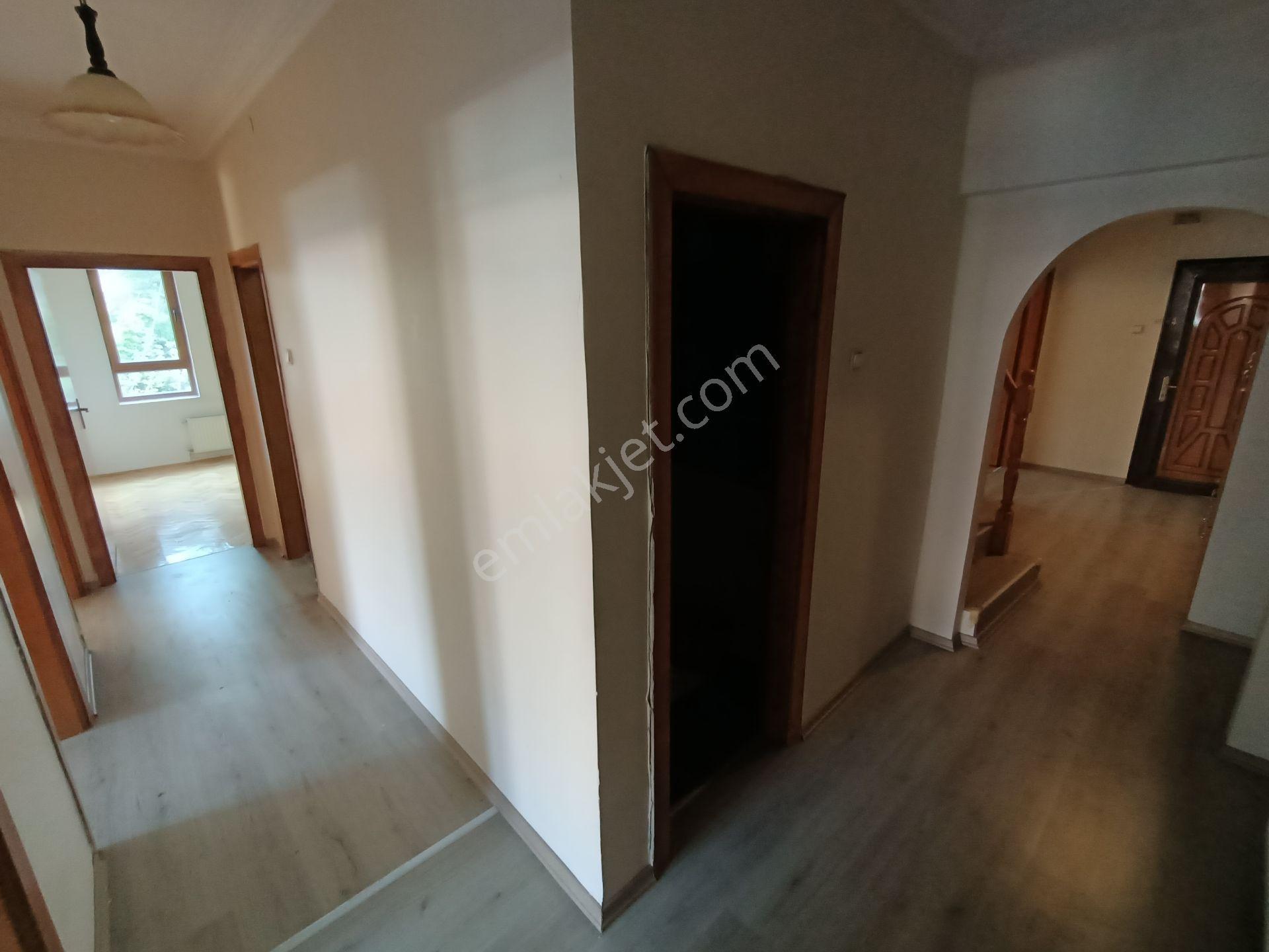 Asyapıdan 5+1 250m2 2banyolu-teraslı Kombili Lüks Dubleks — fotoğraf 15