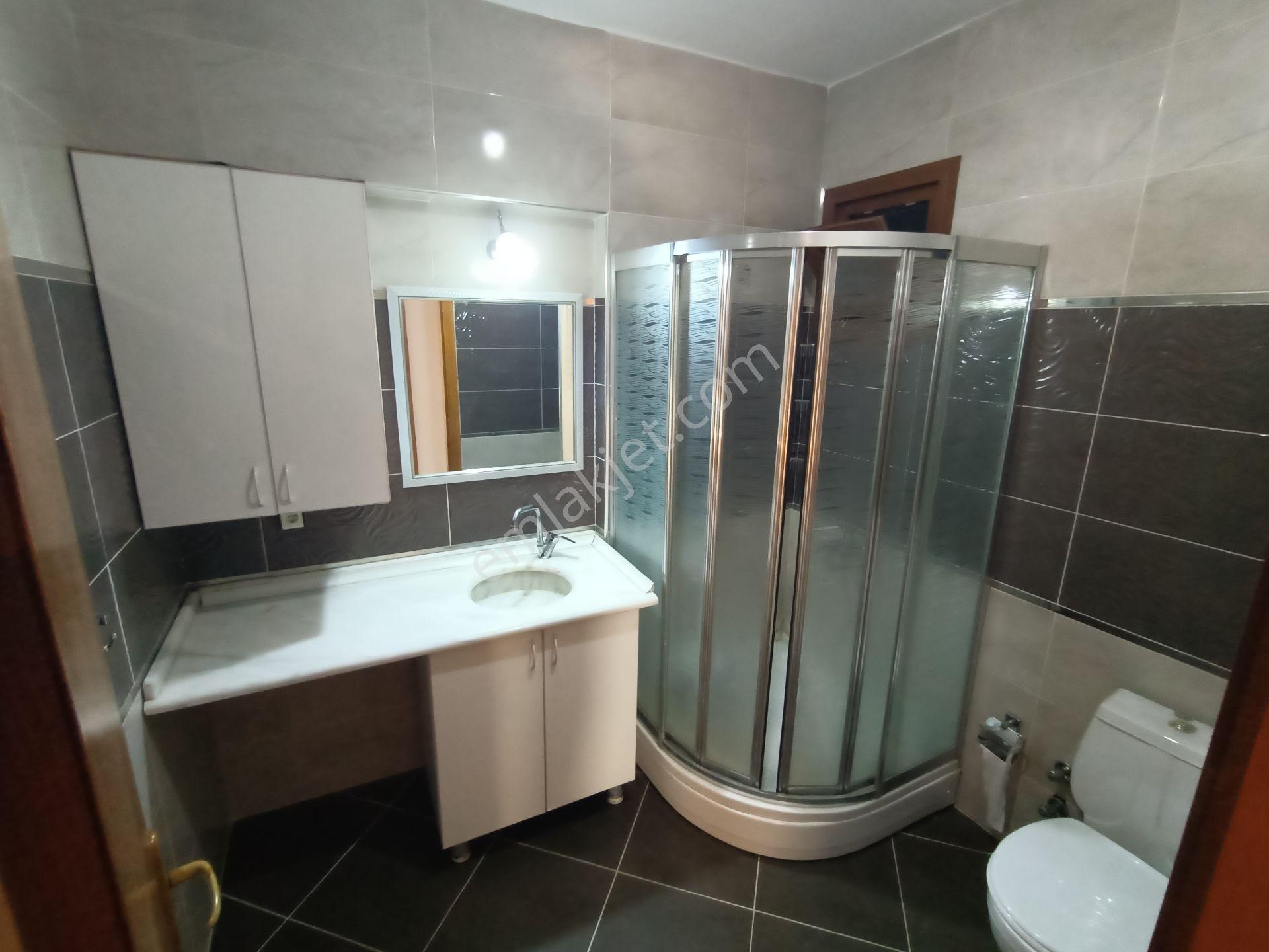 Asyapıdan 5+1 250m2 2banyolu-teraslı Kombili Lüks Dubleks — fotoğraf 17