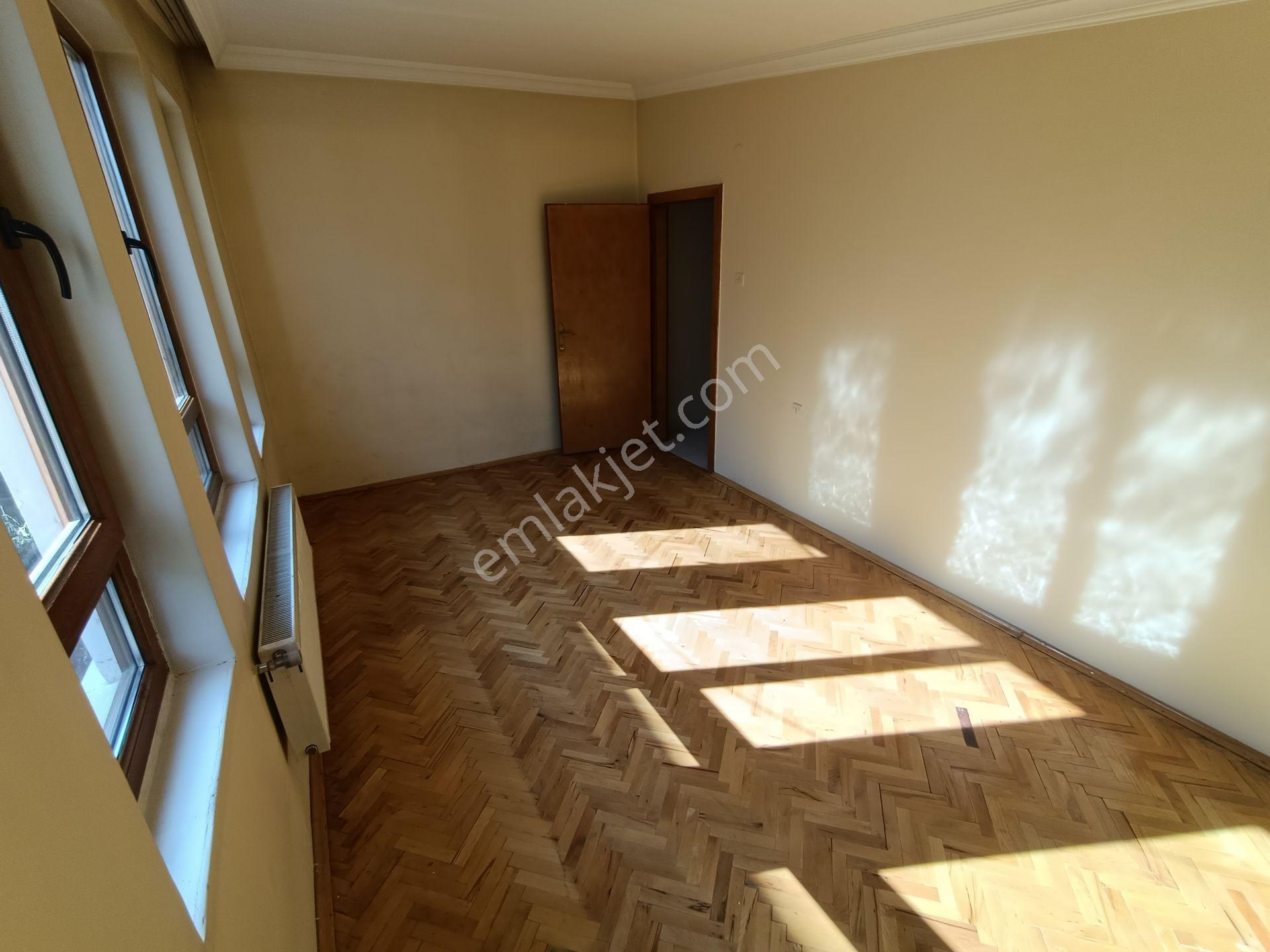 Asyapıdan 5+1 250m2 2banyolu-teraslı Kombili Lüks Dubleks — fotoğraf 24