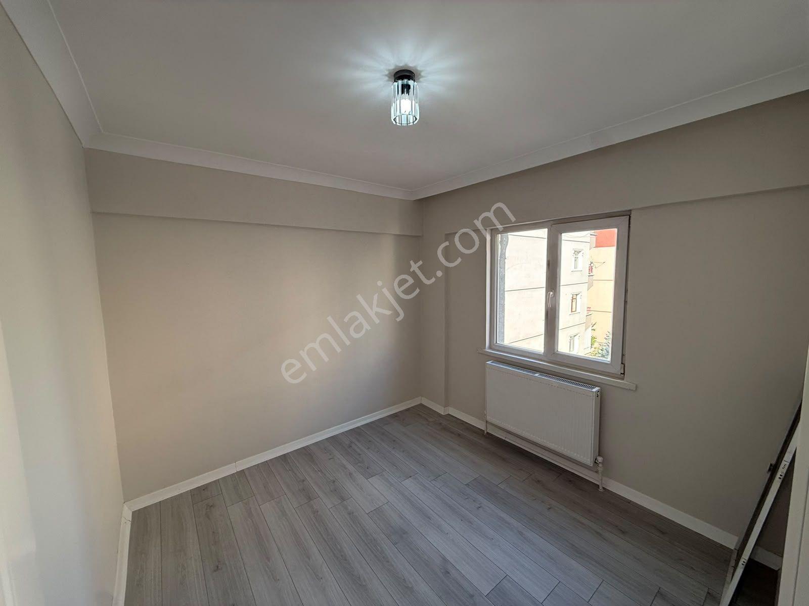 M.Ç Emlak Tan Andiçen Mah 2 Ara Katta Salon Bagımsız Ön Cephe 3+1 Full+Full Yapı...