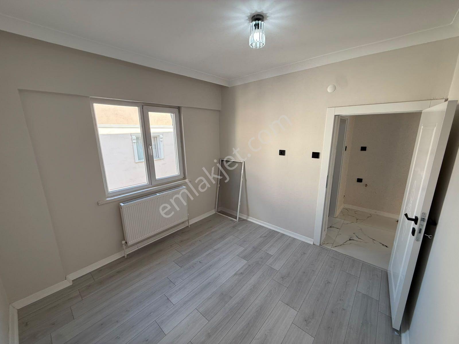 M.ç Emlak Tan Andiçen Mah 2 Ara Katta Salon Bagımsız Ön Cephe 3+1 Full+full Yapılı Satlık Daire — fotoğraf 4