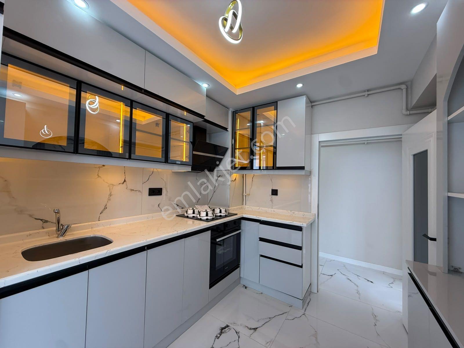 M.ç Emlak Tan Andiçen Mah 2 Ara Katta Salon Bagımsız Ön Cephe 3+1 Full+full Yapılı Satlık Daire — fotoğraf 25