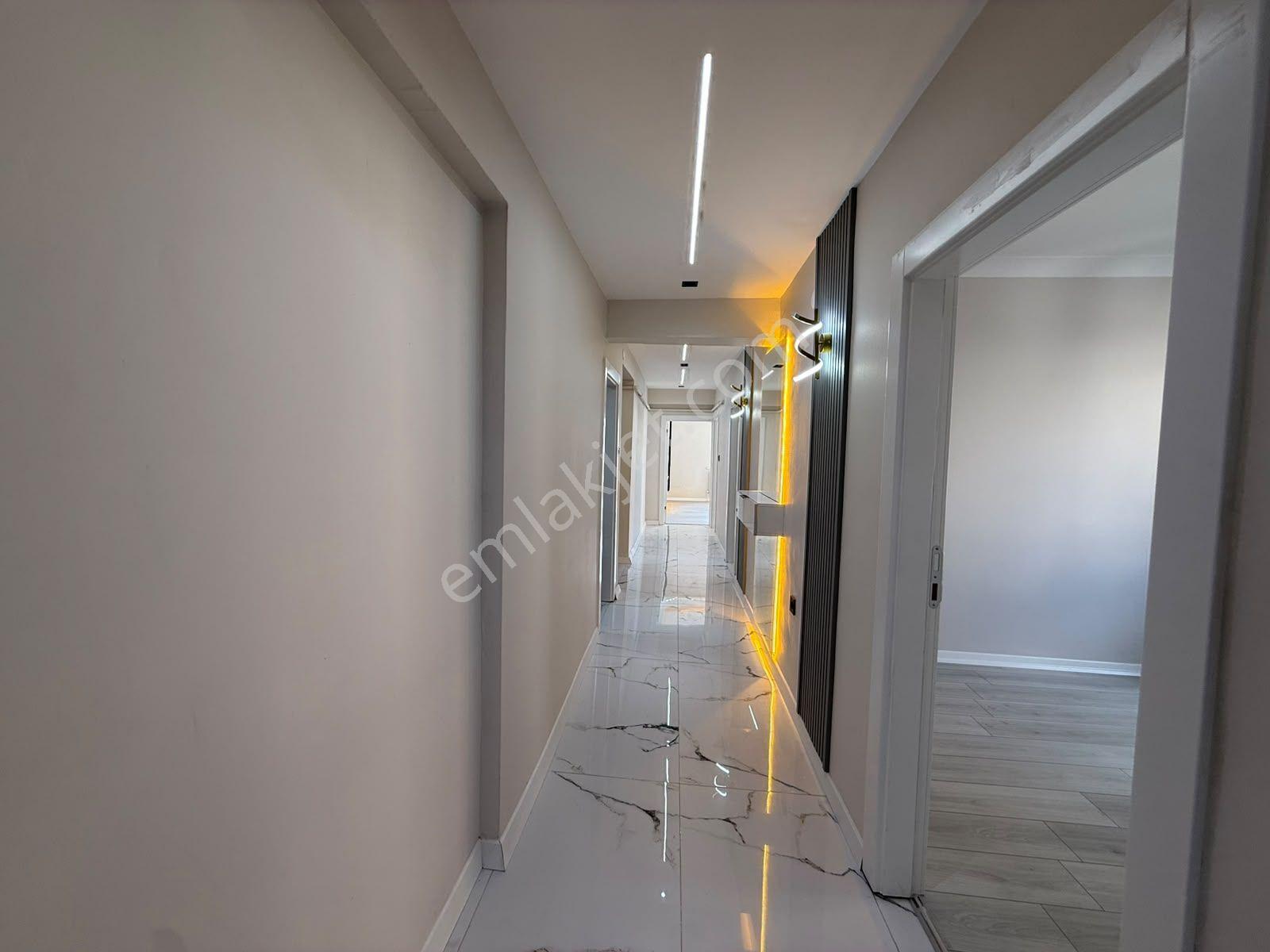 M.ç Emlak Tan Andiçen Mah 2 Ara Katta Salon Bagımsız Ön Cephe 3+1 Full+full Yapılı Satlık Daire — fotoğraf 29
