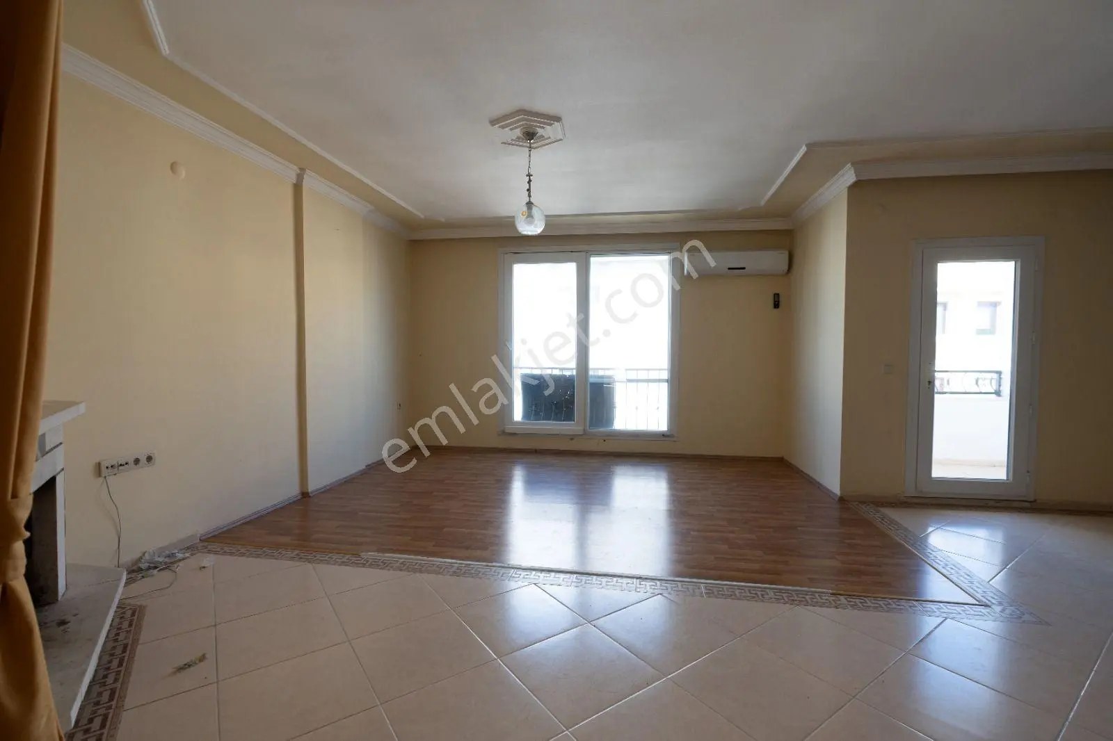 Kuşadasi Marinada Bakımlı 2+1 Daire — fotoğraf 12
