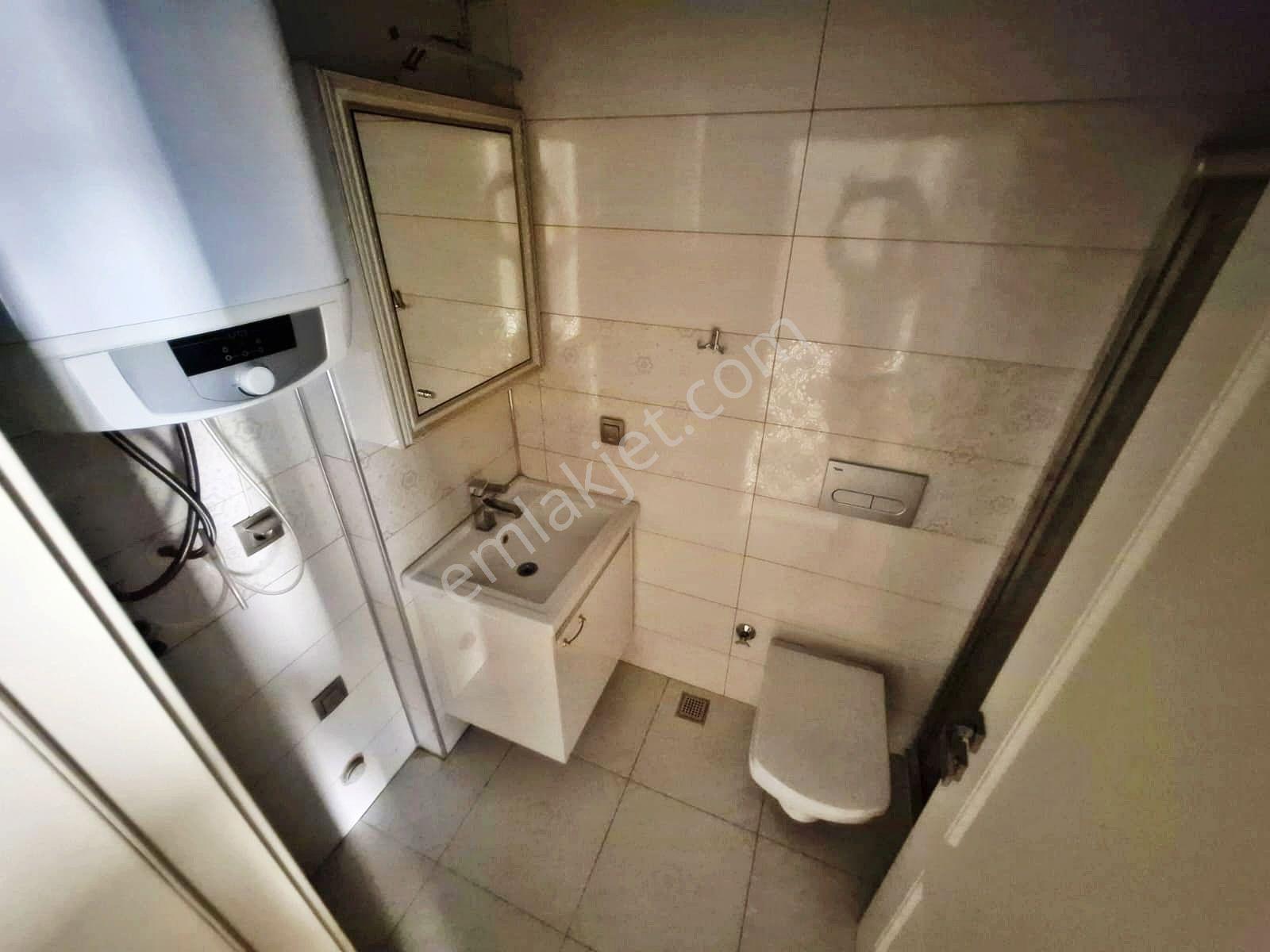 Aktif'ten Akçay'da Satılık Yüzme Havuzlu Otoparklı Harika 2+1 Dublex — fotoğraf 31
