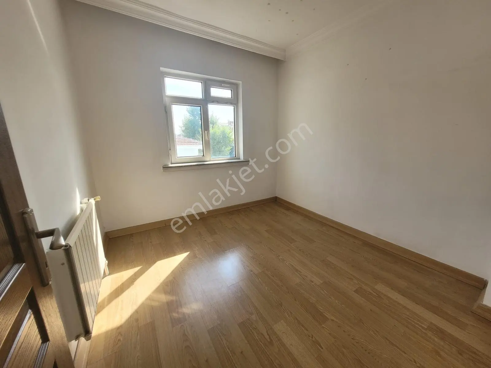 Ayvalı Rozet Sokakta 3+1 125 M2 Güneybatı Ferah Cepheli Daire ! — fotoğraf 5