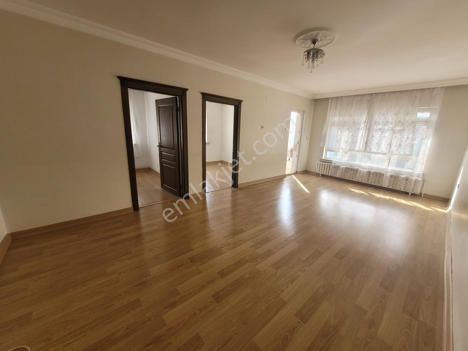 Ayvalı Rozet Sokakta 3+1 125 M2 Güneybatı Ferah Cepheli Daire ! — fotoğraf 8