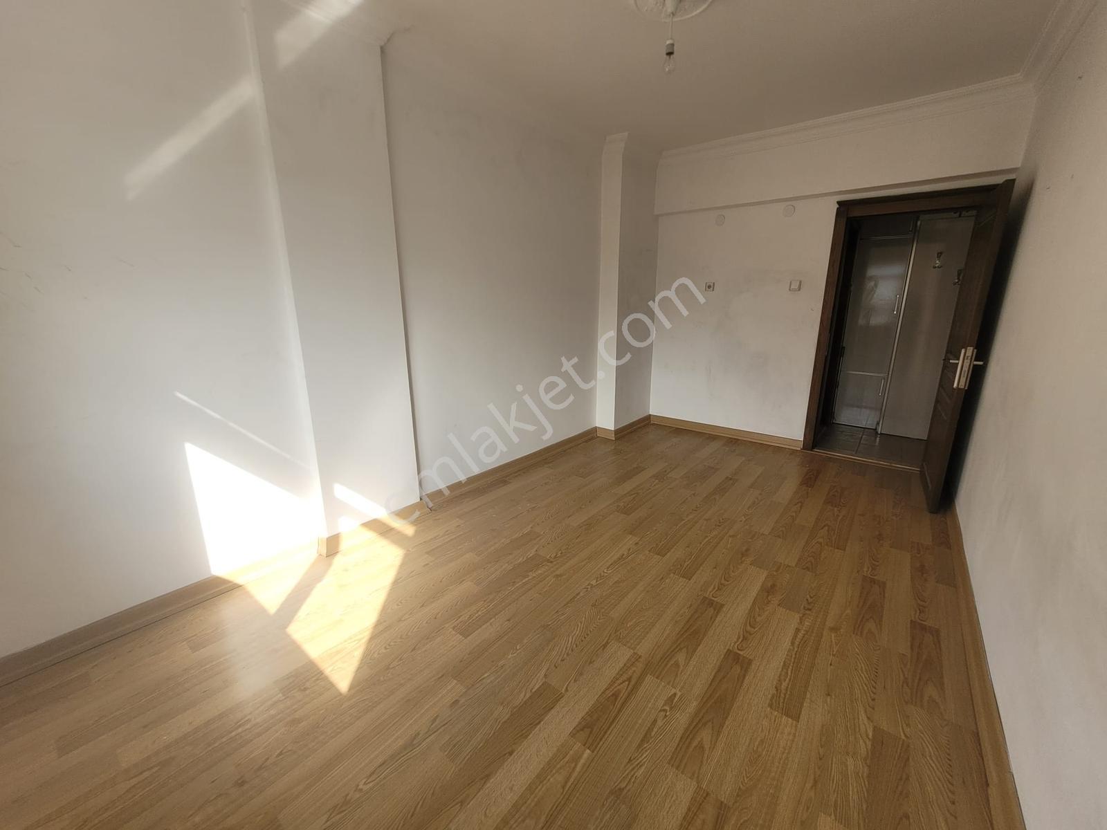 Ayvalı Rozet Sokakta 3+1 125 M2 Güneybatı Ferah Cepheli Daire ! — fotoğraf 12