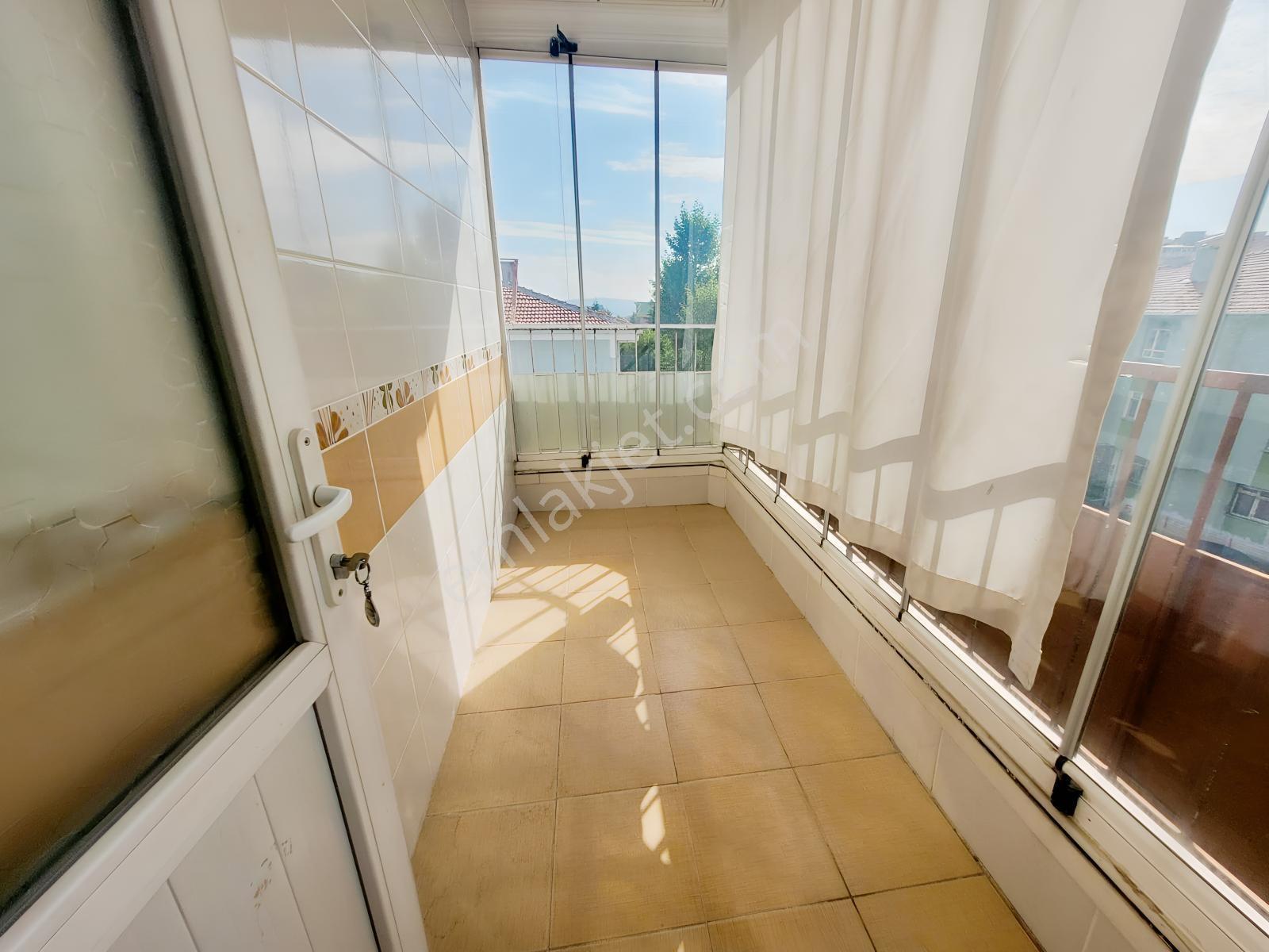 Ayvalı Rozet Sokakta 3+1 125 M2 Güneybatı Ferah Cepheli Daire ! — fotoğraf 15