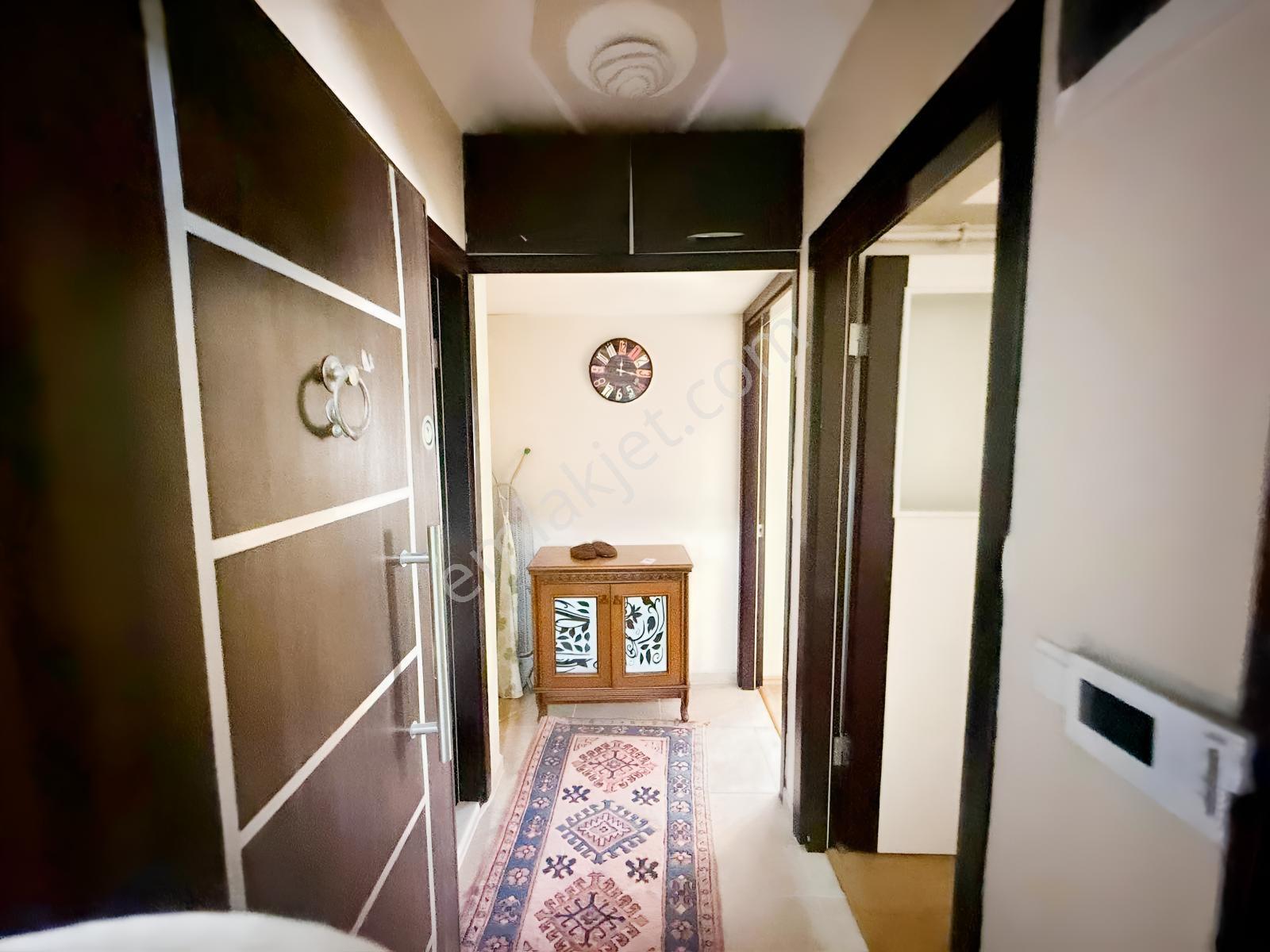 1+1 Çanakkale Barbaros Mah. Eşyalı Satılık — fotoğraf 4