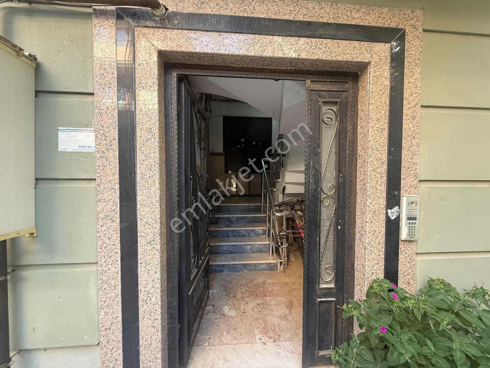 1+1 Çanakkale Barbaros Mah. Eşyalı Satılık — fotoğraf 11
