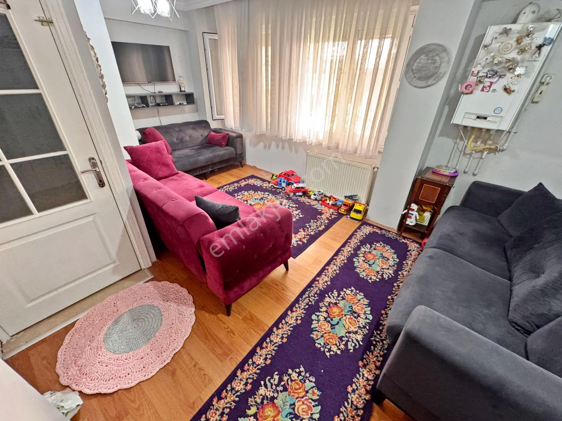 Home Vizyon Bahçelievler Yenibosna Satılık Ters Dublex 2+1 Daire.